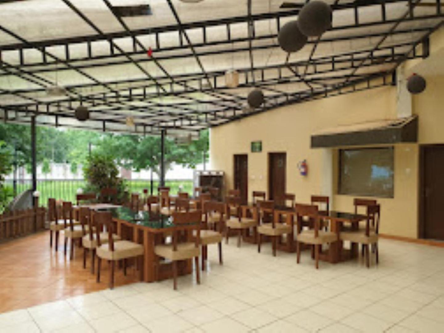 meeting & event spaces