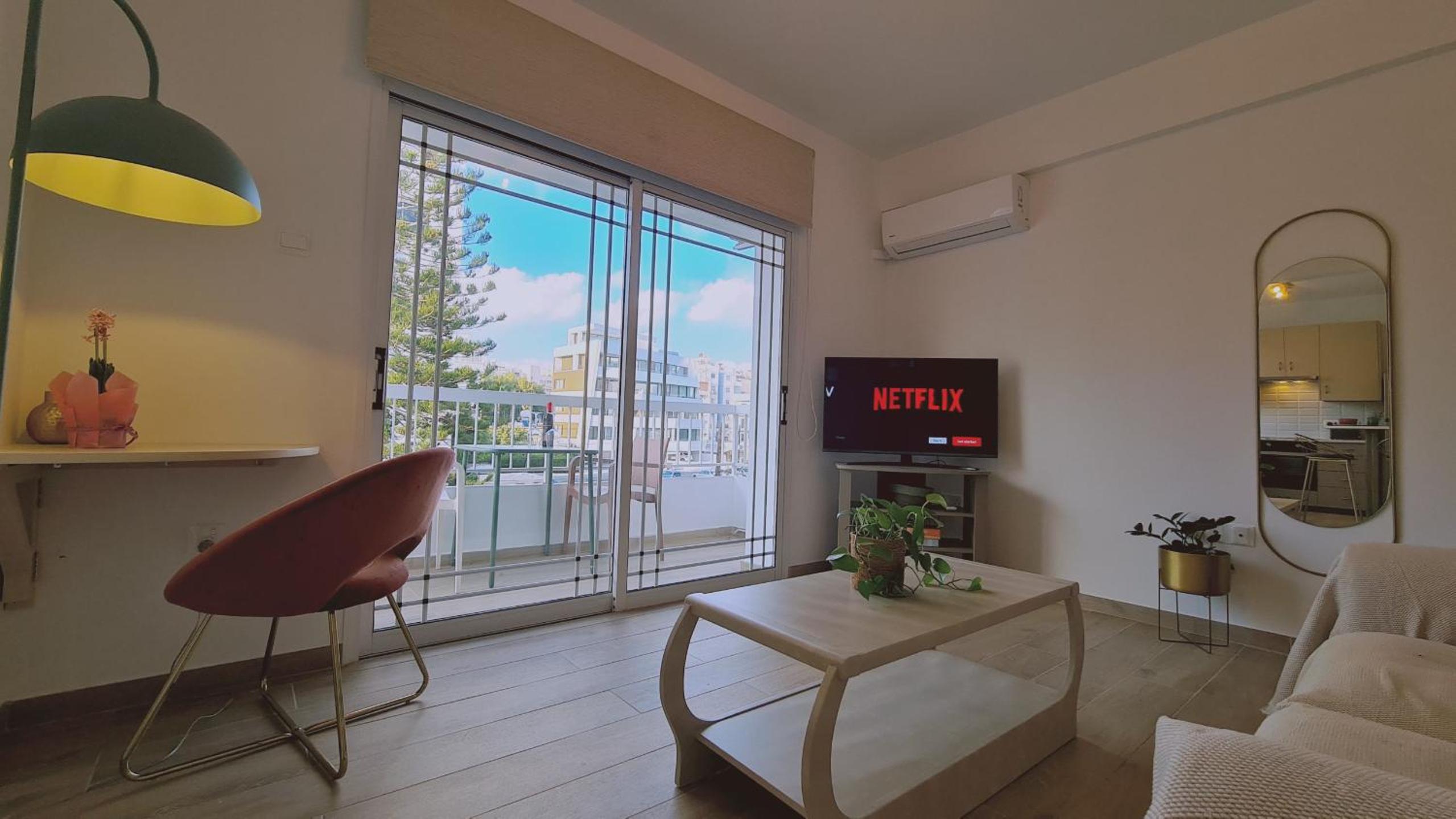 STAY Sunlit Apartment