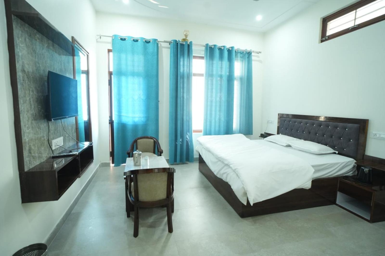 HOTEL SHREE PADAM view 5