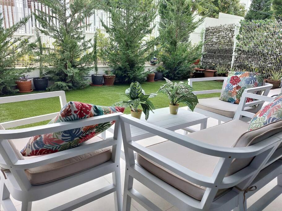 Tranquil sea breeze apartment