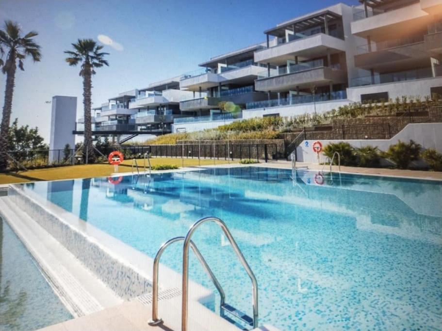 Tranquil sea breeze apartment