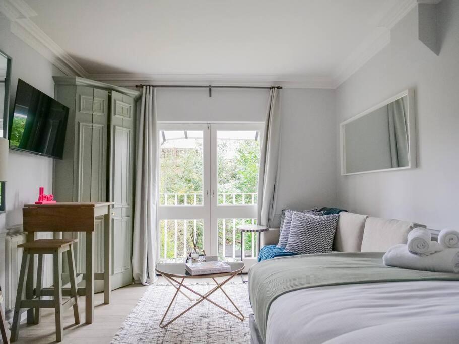 Super comfy apartment in prime central London