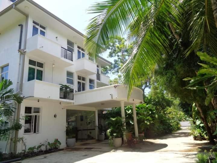 Nooit Gedacht Holiday Resort Unawatuna