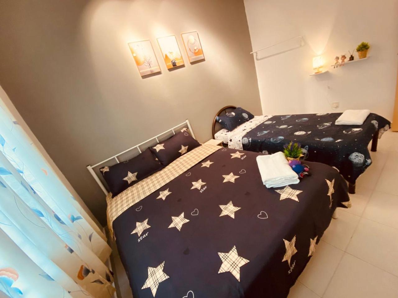 Maison Inn - Affordable Sleeps 6 to 13 near Tebrau AEON & Toppen