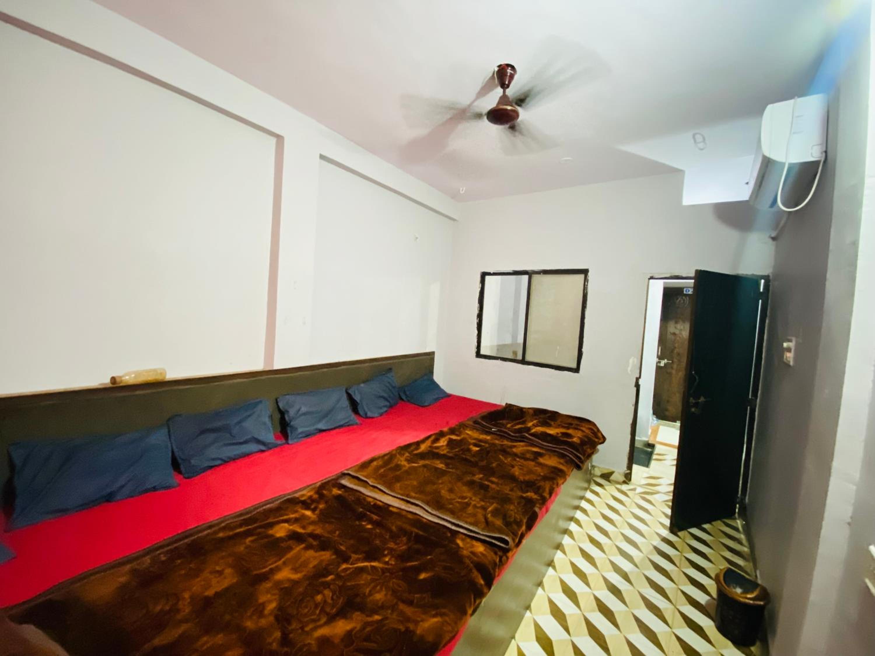 Hotel RamGhat View view 5