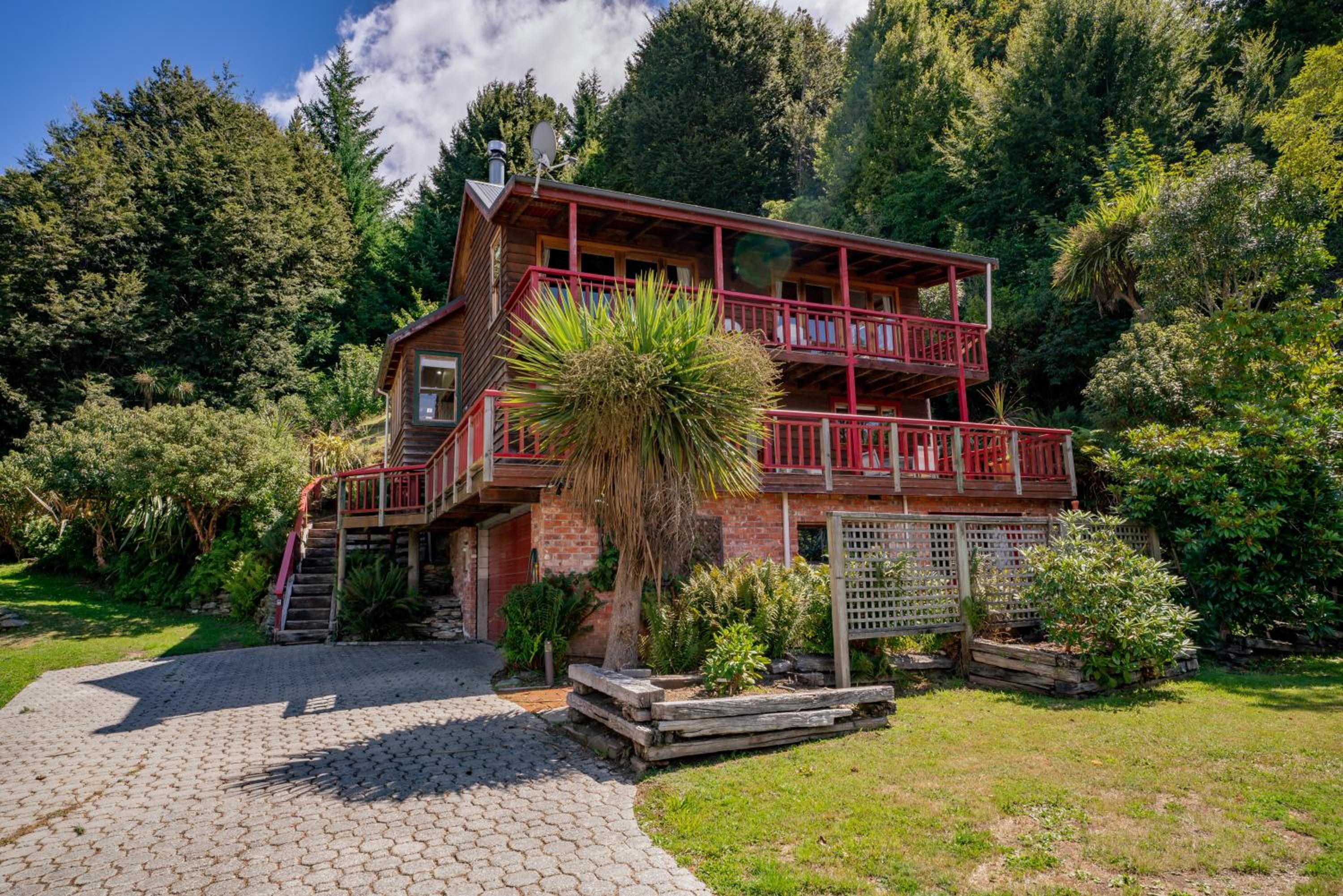 Peace and Tranquillity at Thompson view 3