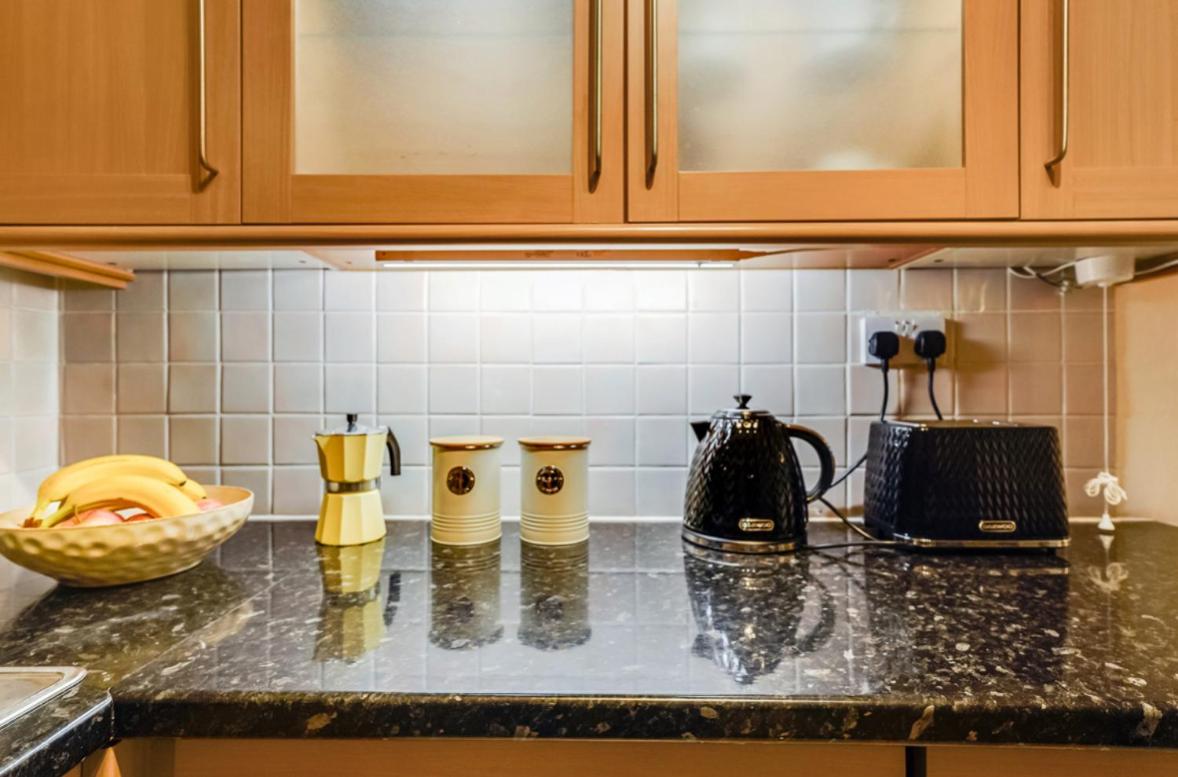 Chic flat next to Baker street view 5