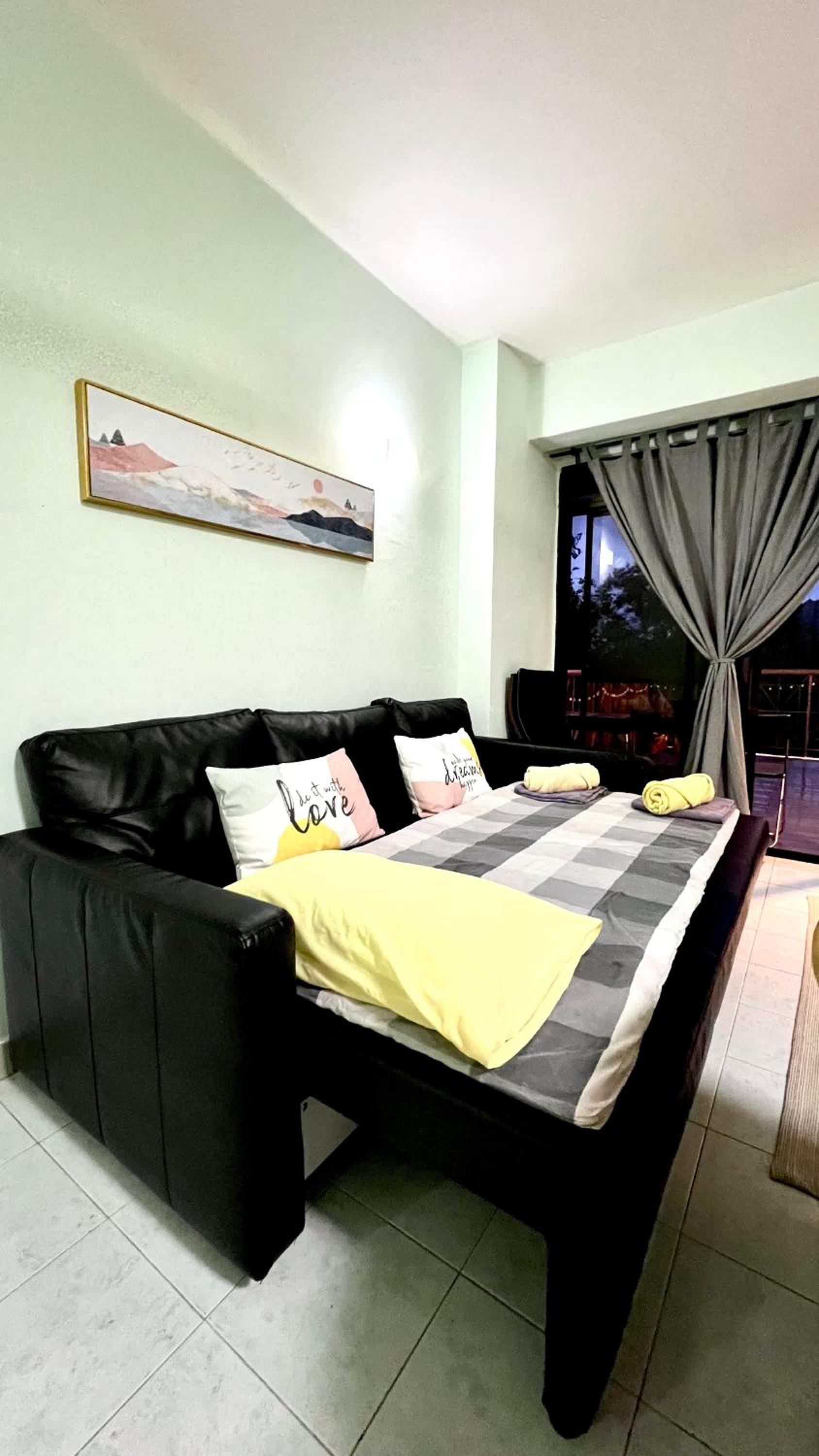 The Hillview inn Meranti Park Suites photo 8