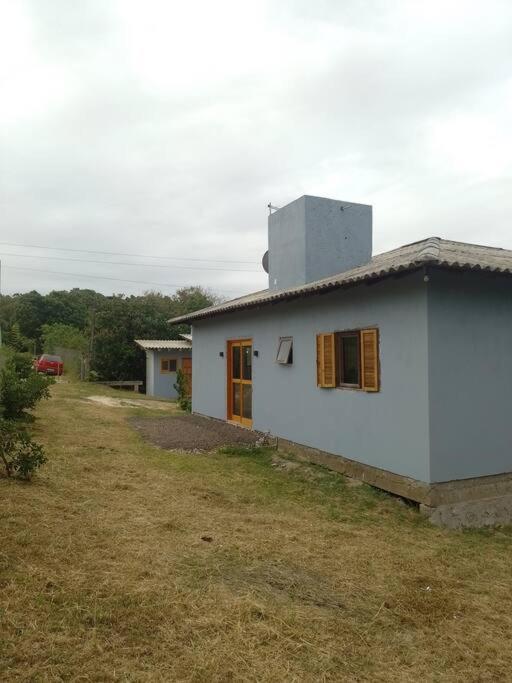 aluga-se casa Itapeva torres