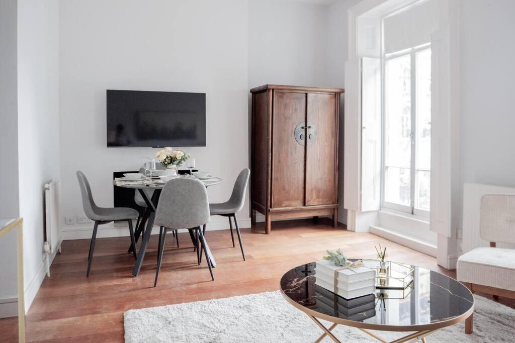 Stylish Flat in the heart of South Kensington