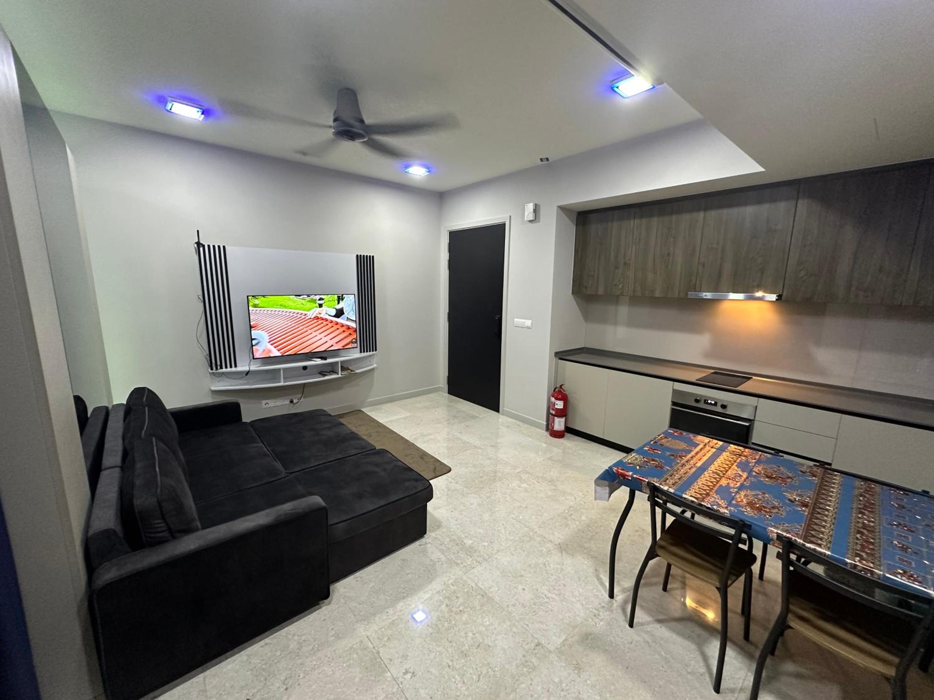 Datum Jelatek Sky Resident KLCC by Deen