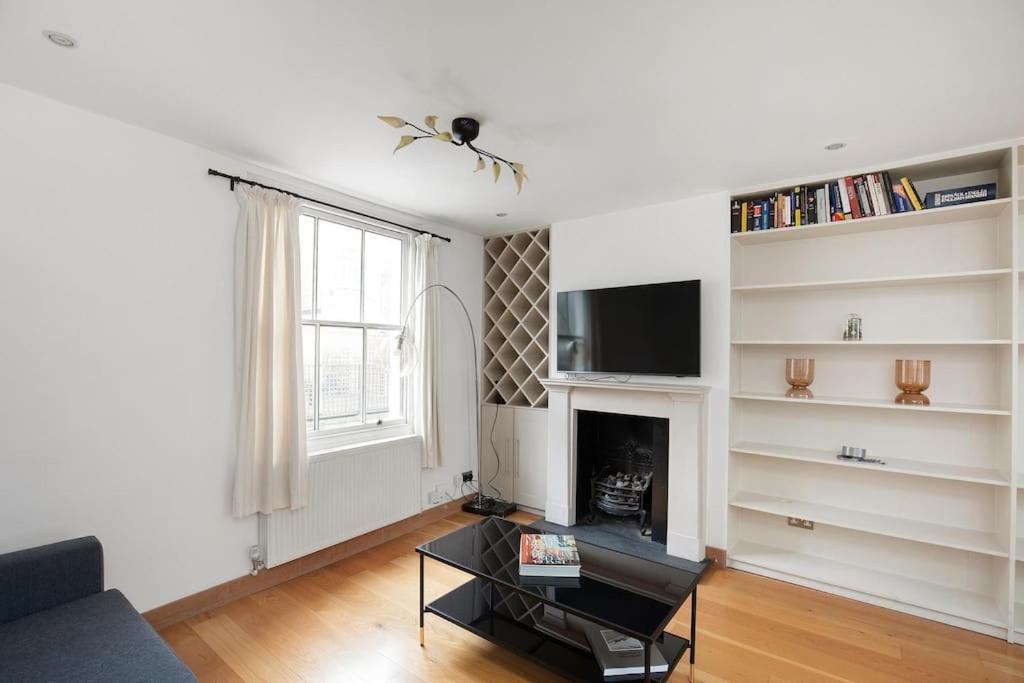 Exceptional Mews House in Chelsea