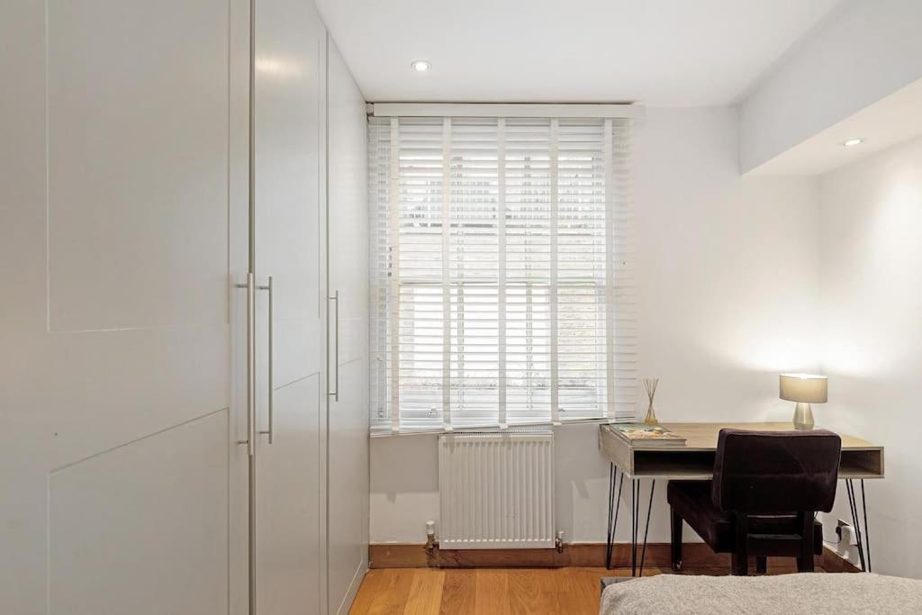 Exceptional Mews House in Chelsea