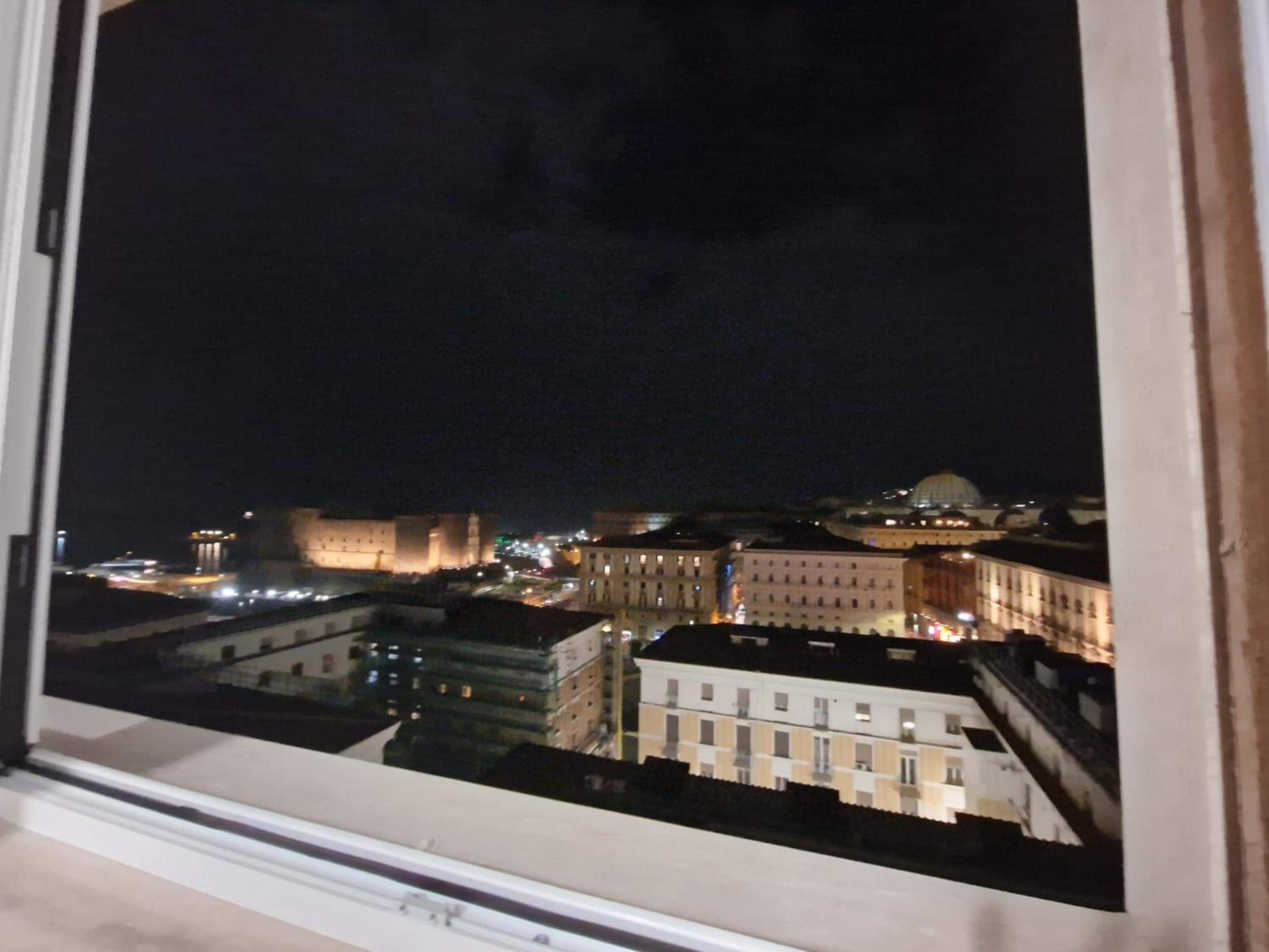 Neapolitan Skyscraper Suites