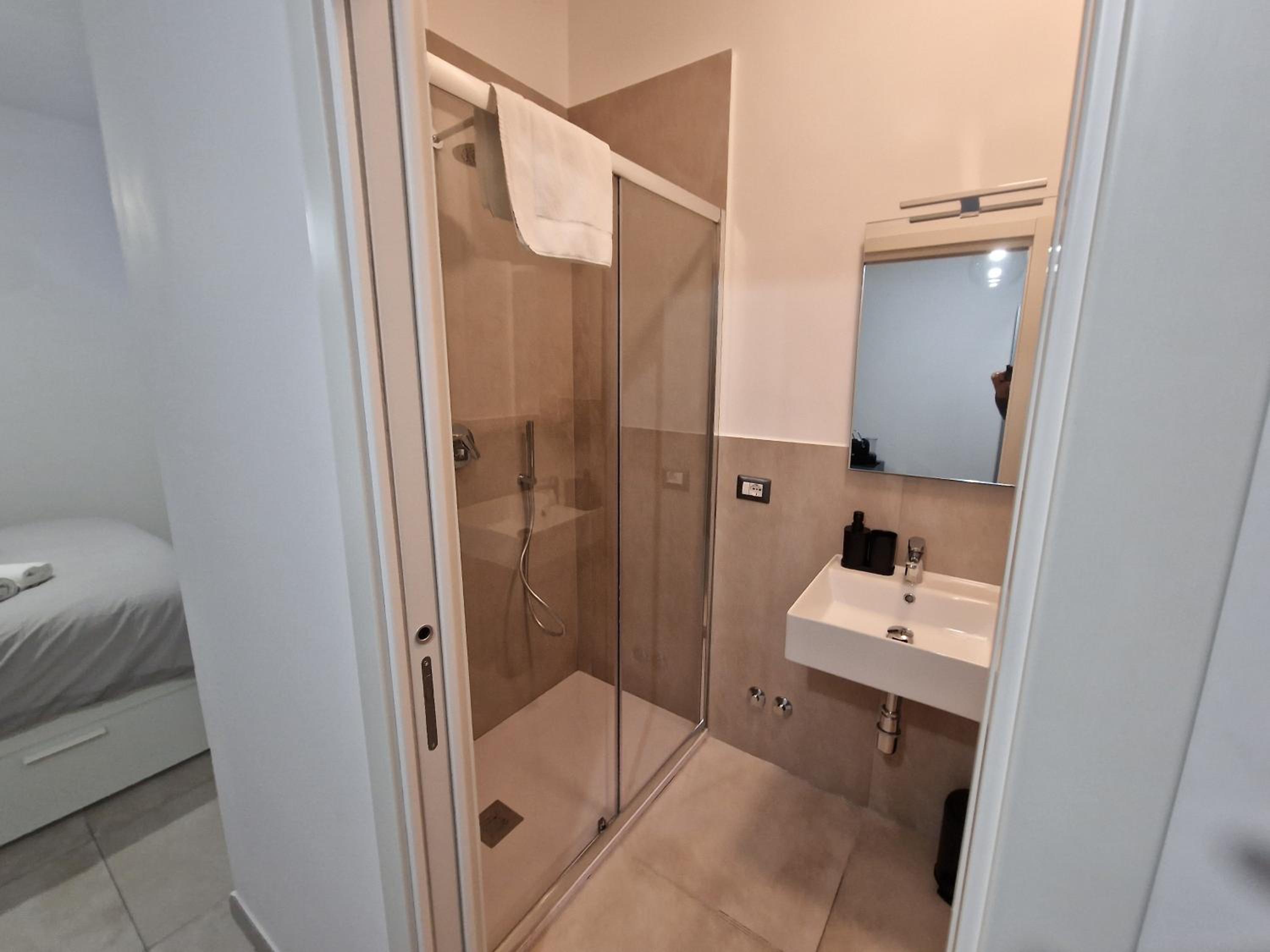Neapolitan Skyscraper Suites