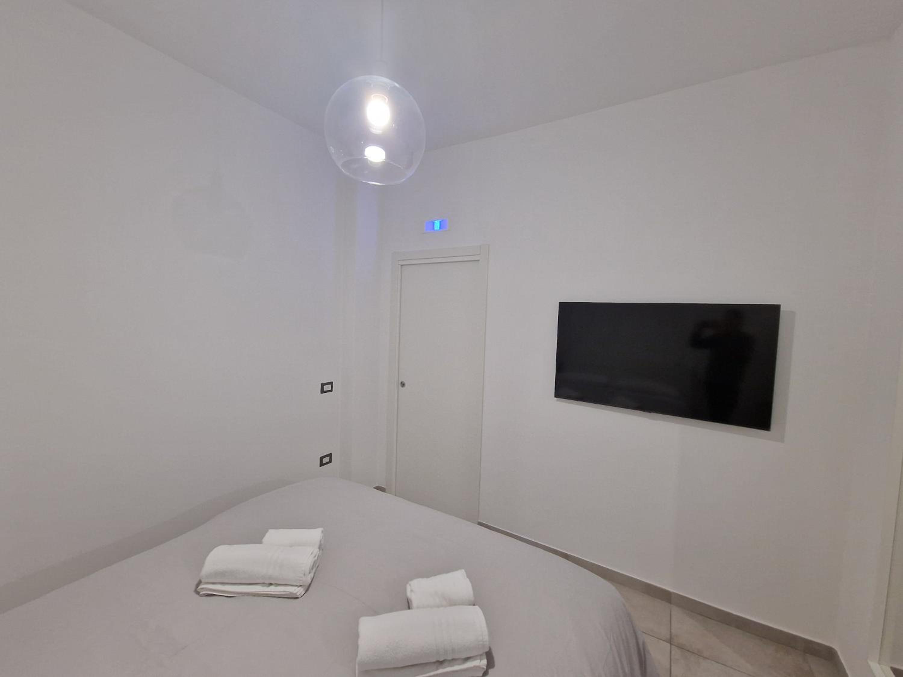 Neapolitan Skyscraper Suites