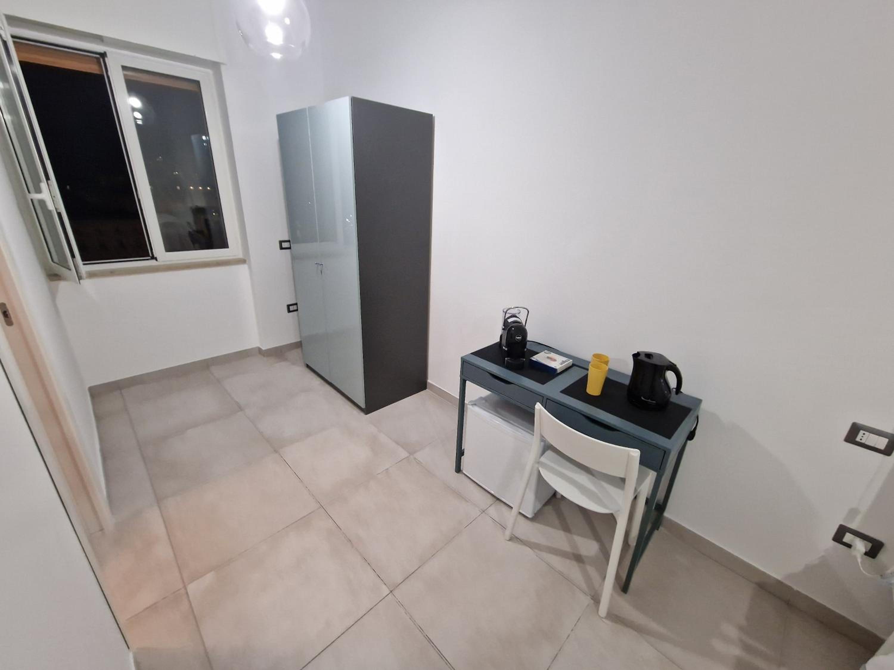 Neapolitan Skyscraper Suites