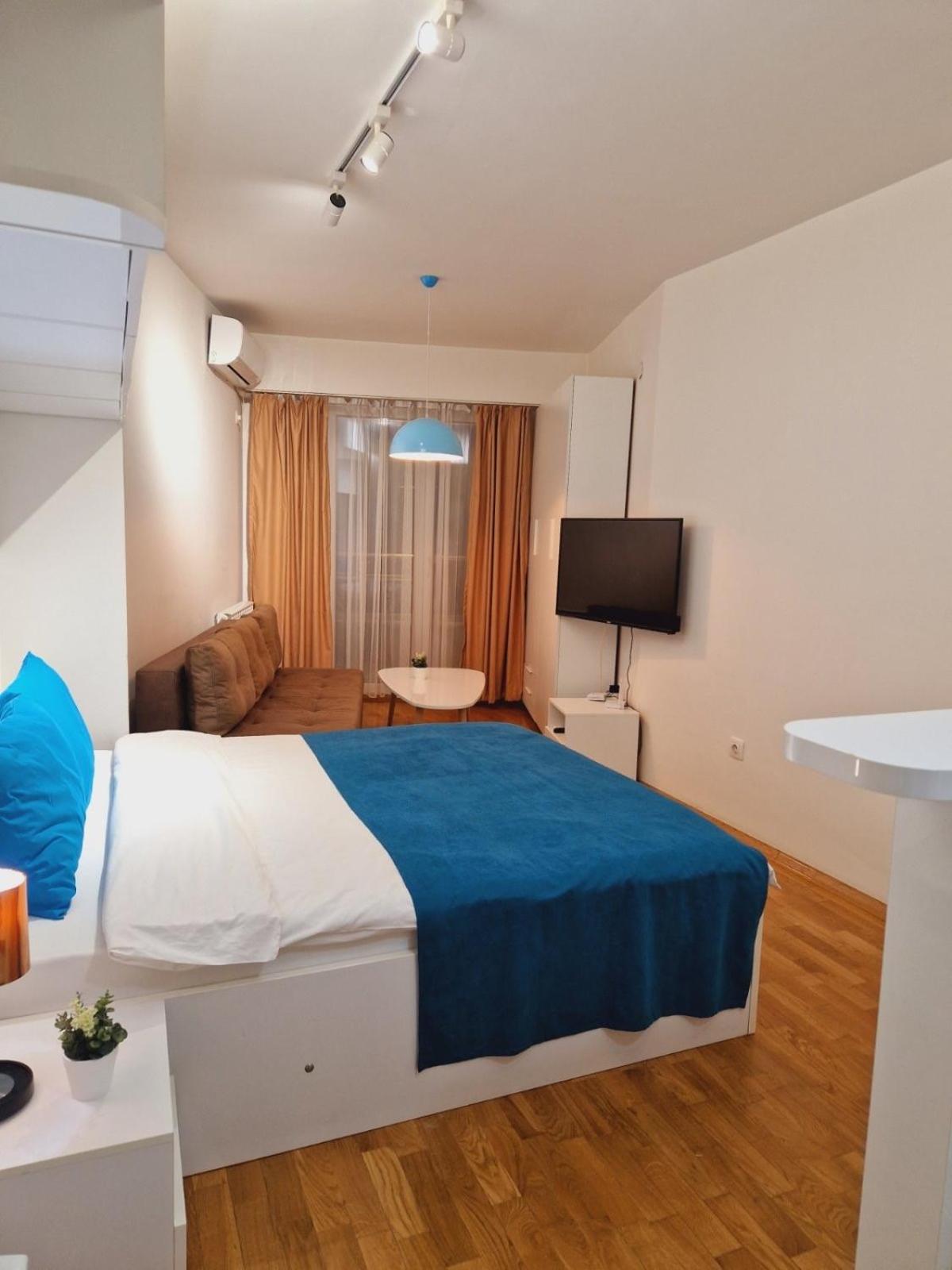 Kamche apartment