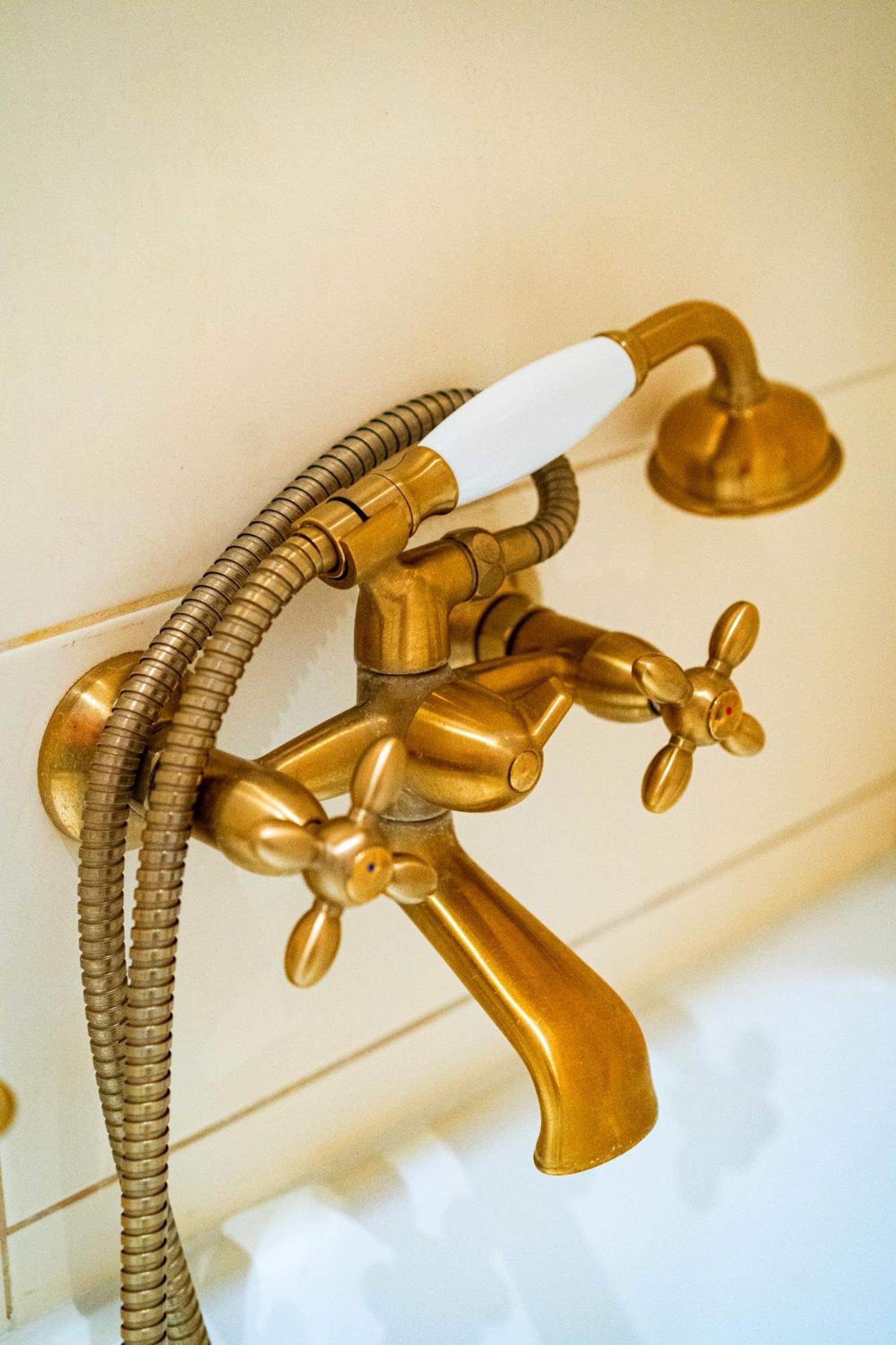 Imperial Deluxe Suite