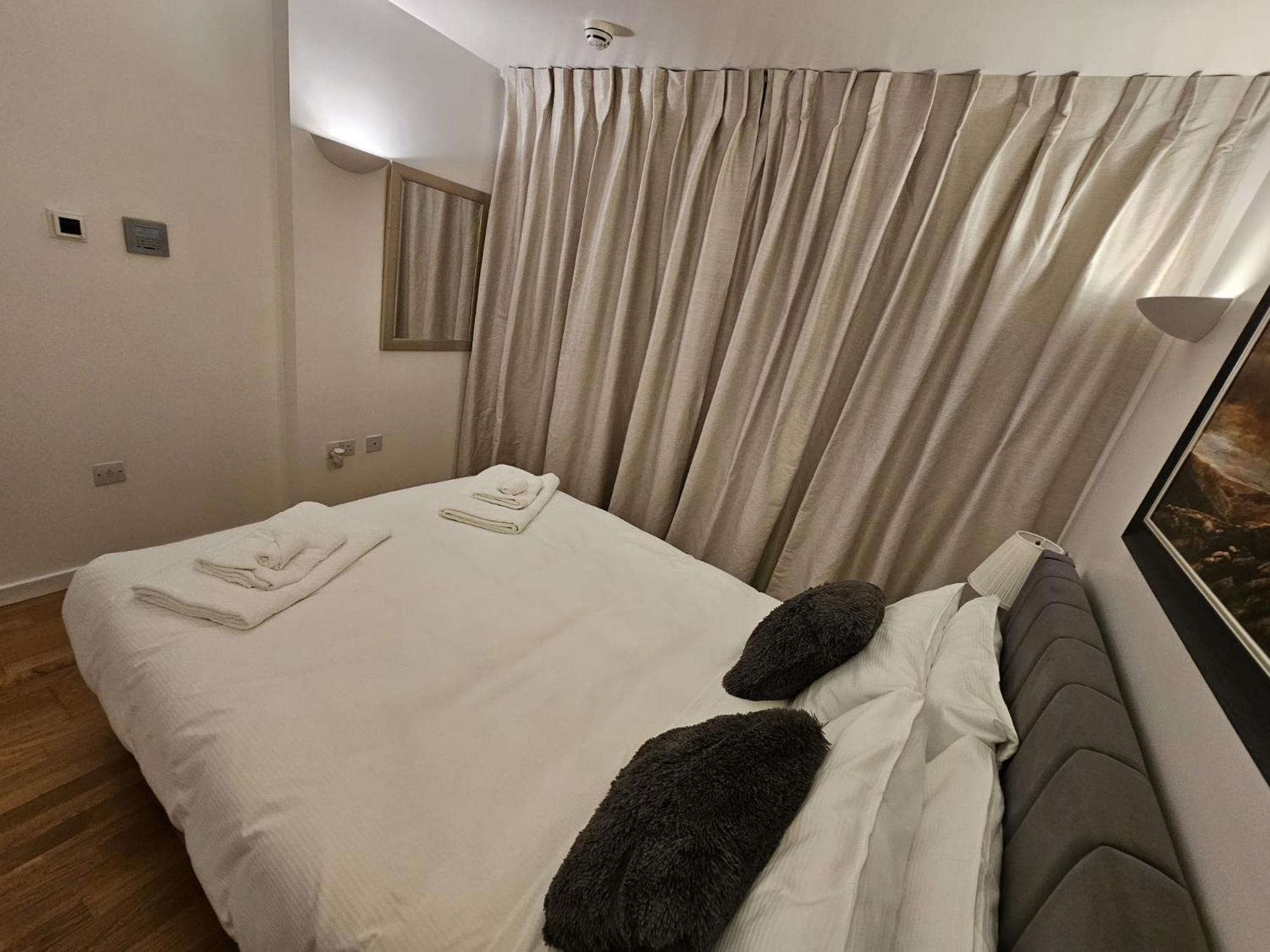 Luxury Apartment in Canary Wharf