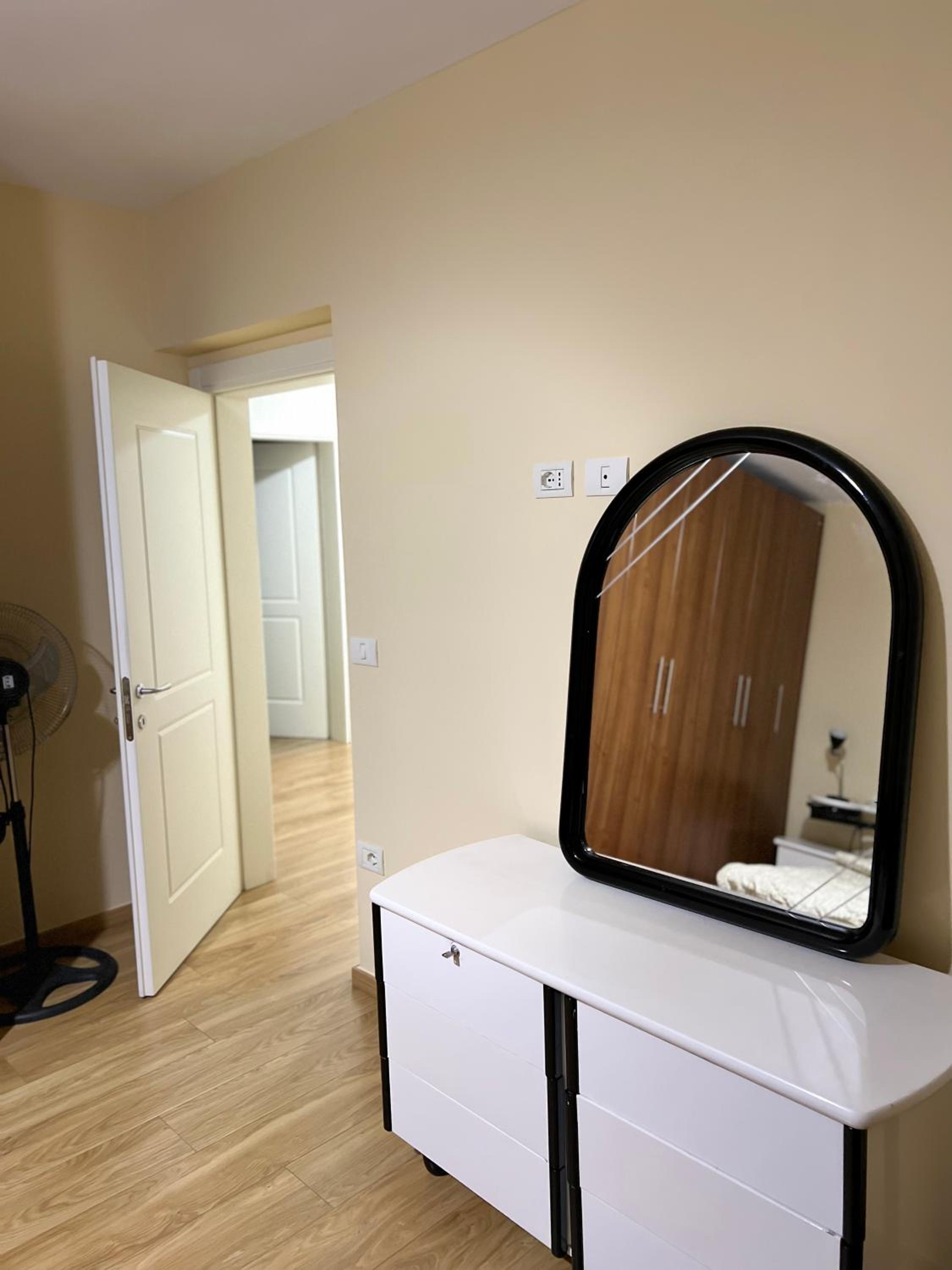 Skanderbeg Square Apartment