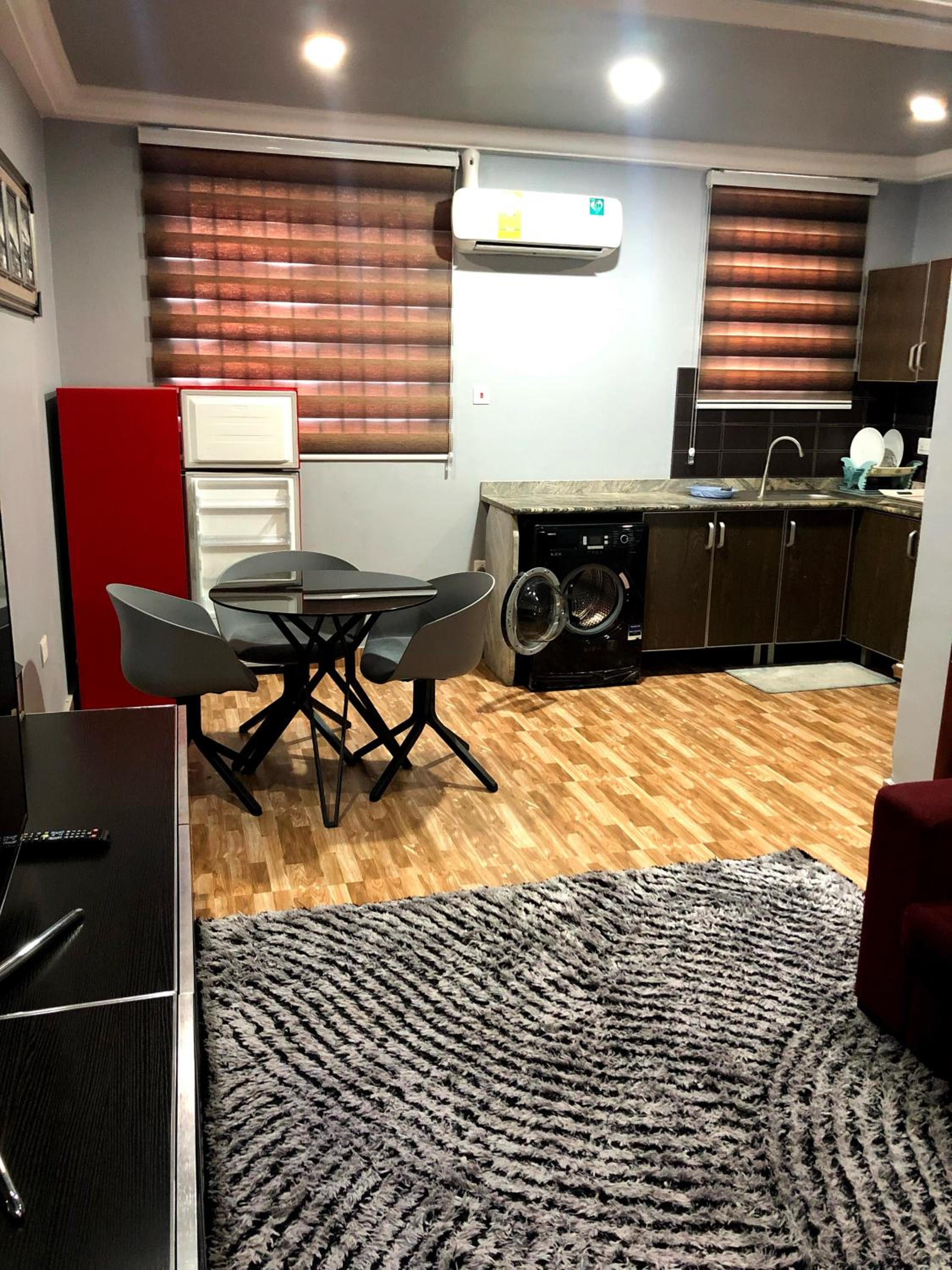 Truth Avenue Apartments view 3