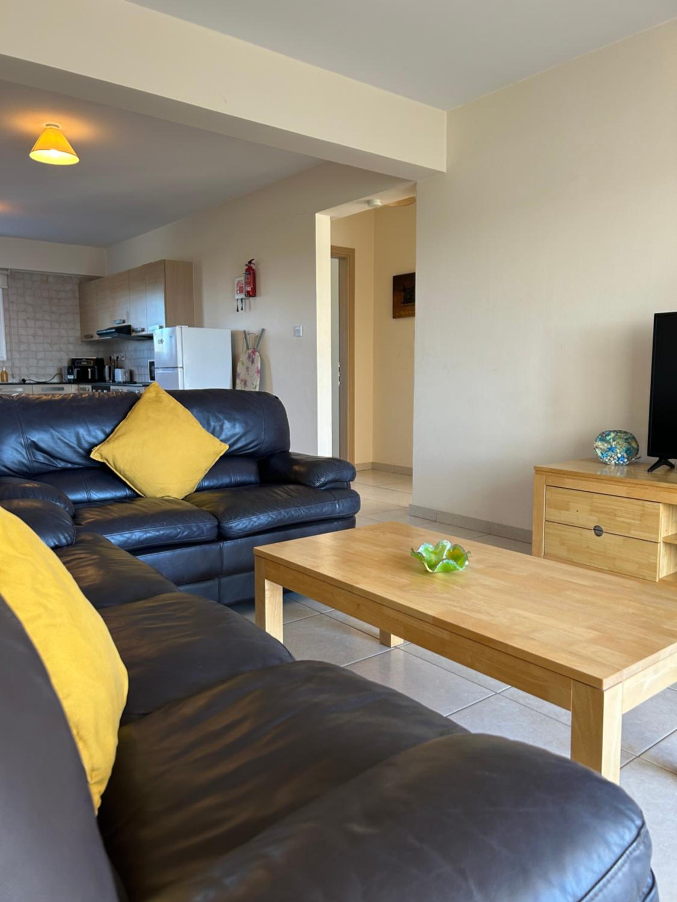 Nissi Elena - Shell Haven Apt