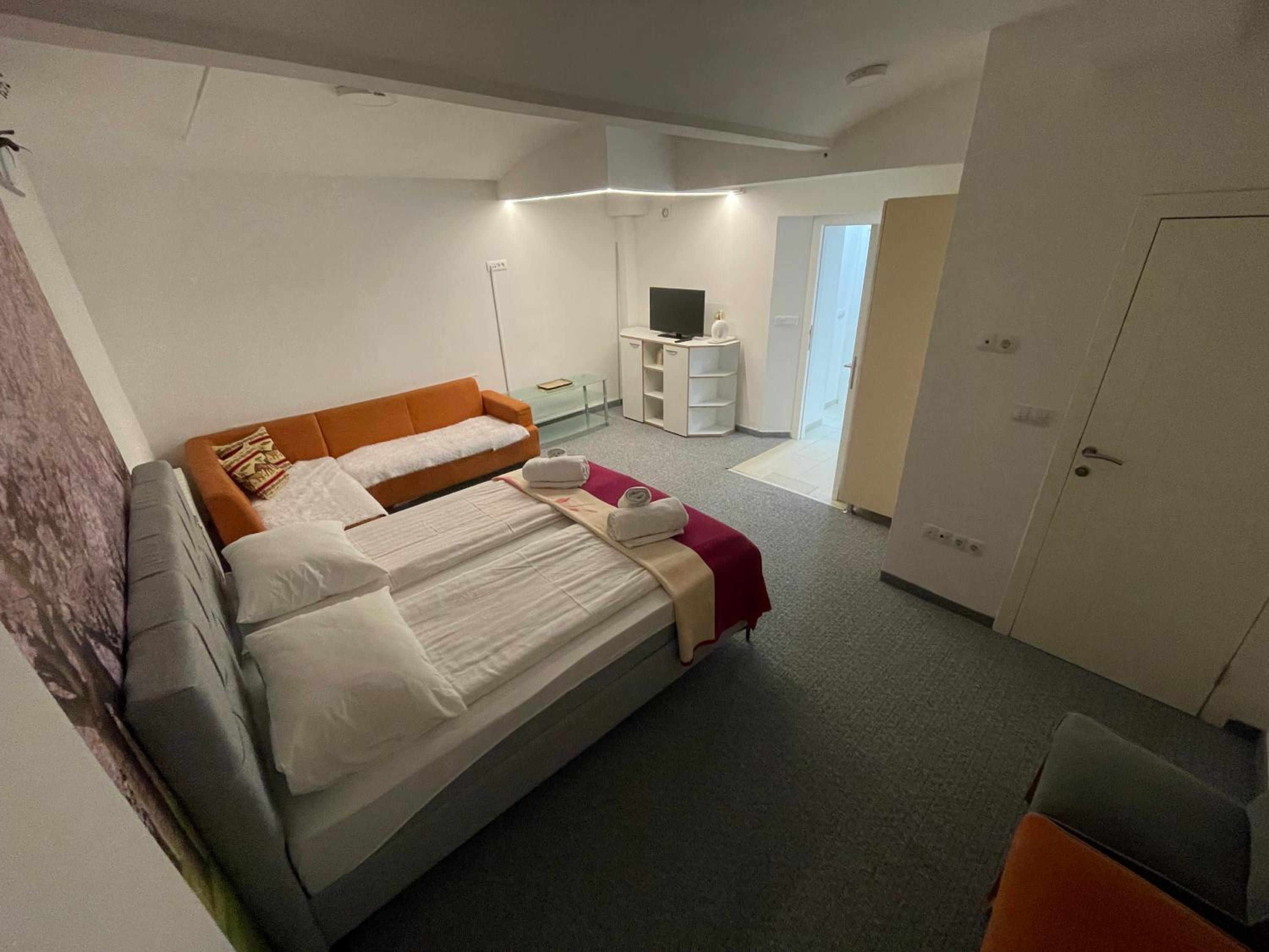 Old Town Rooms