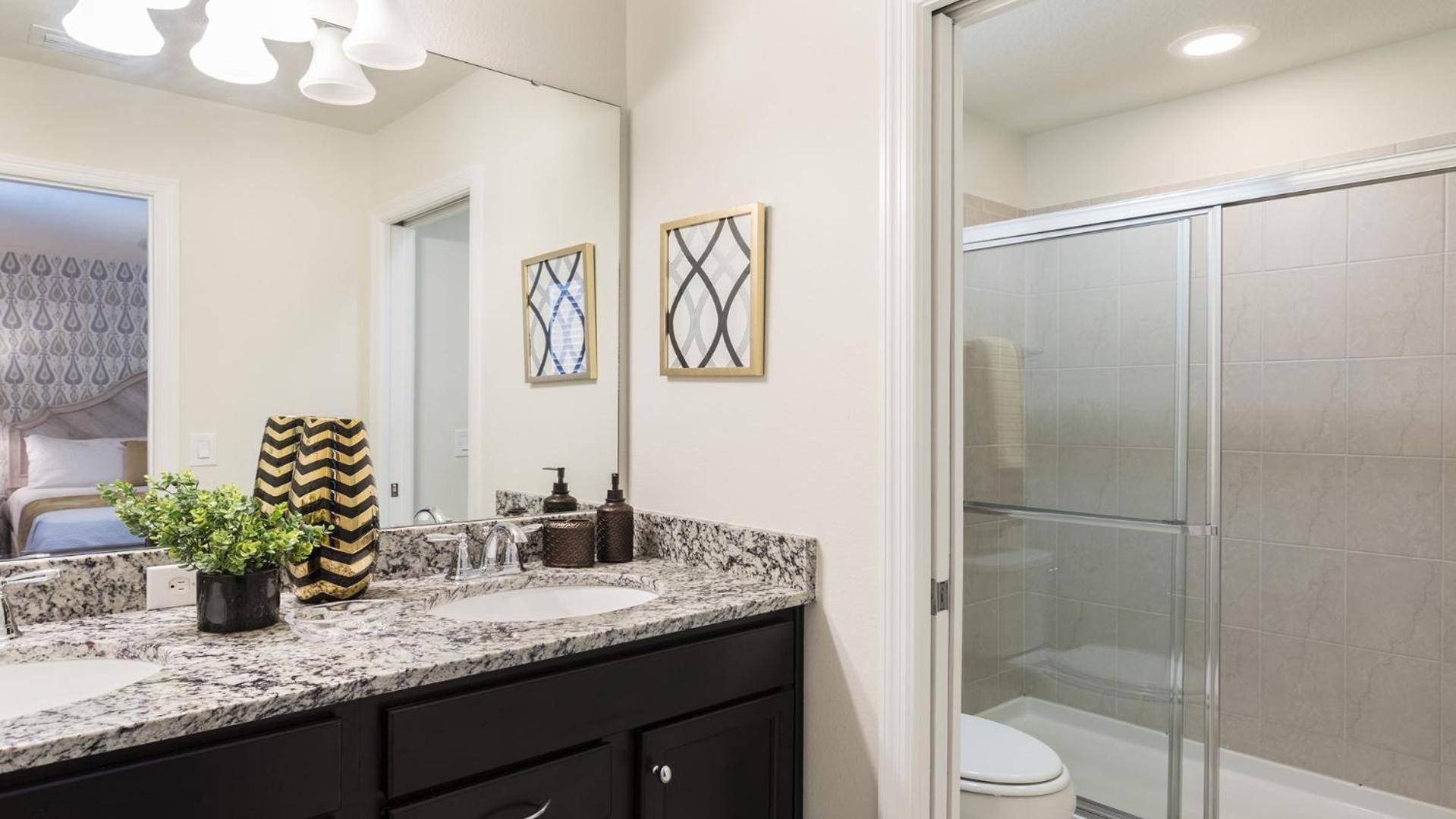 Friendly Luxury Home Near Disney view 2