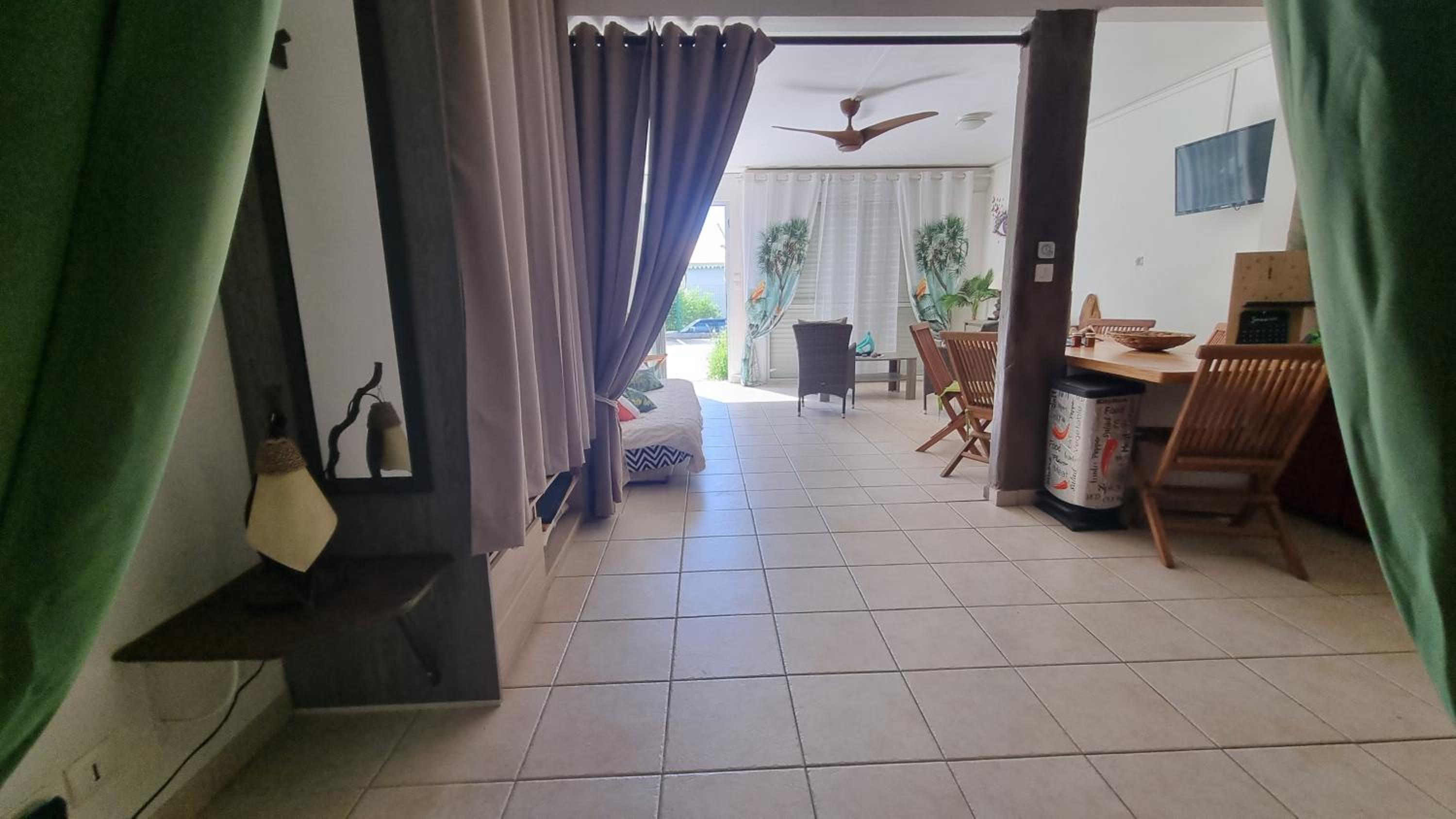 Mi Plézi Appartement au Diamant.