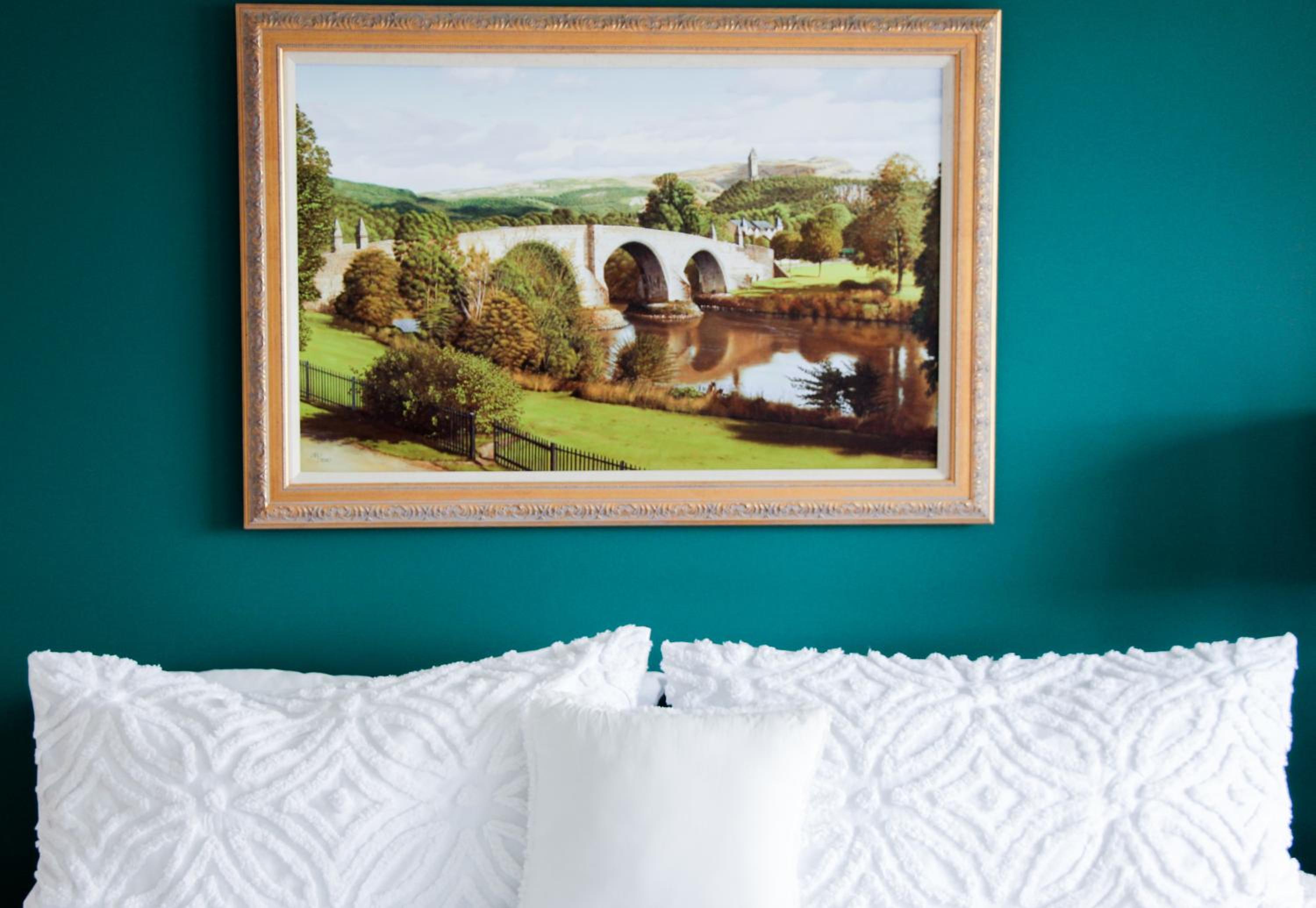 Belleville Vacations - Waterfront Boutique Accommodation in PEC - Suite 3 - Property Image 5