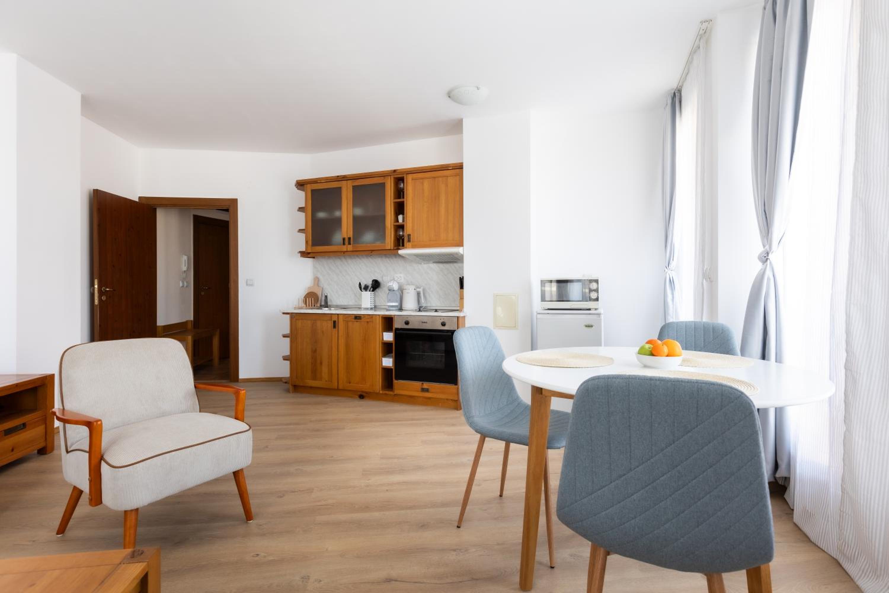 Light One Bed Flat next to the Ski Lift