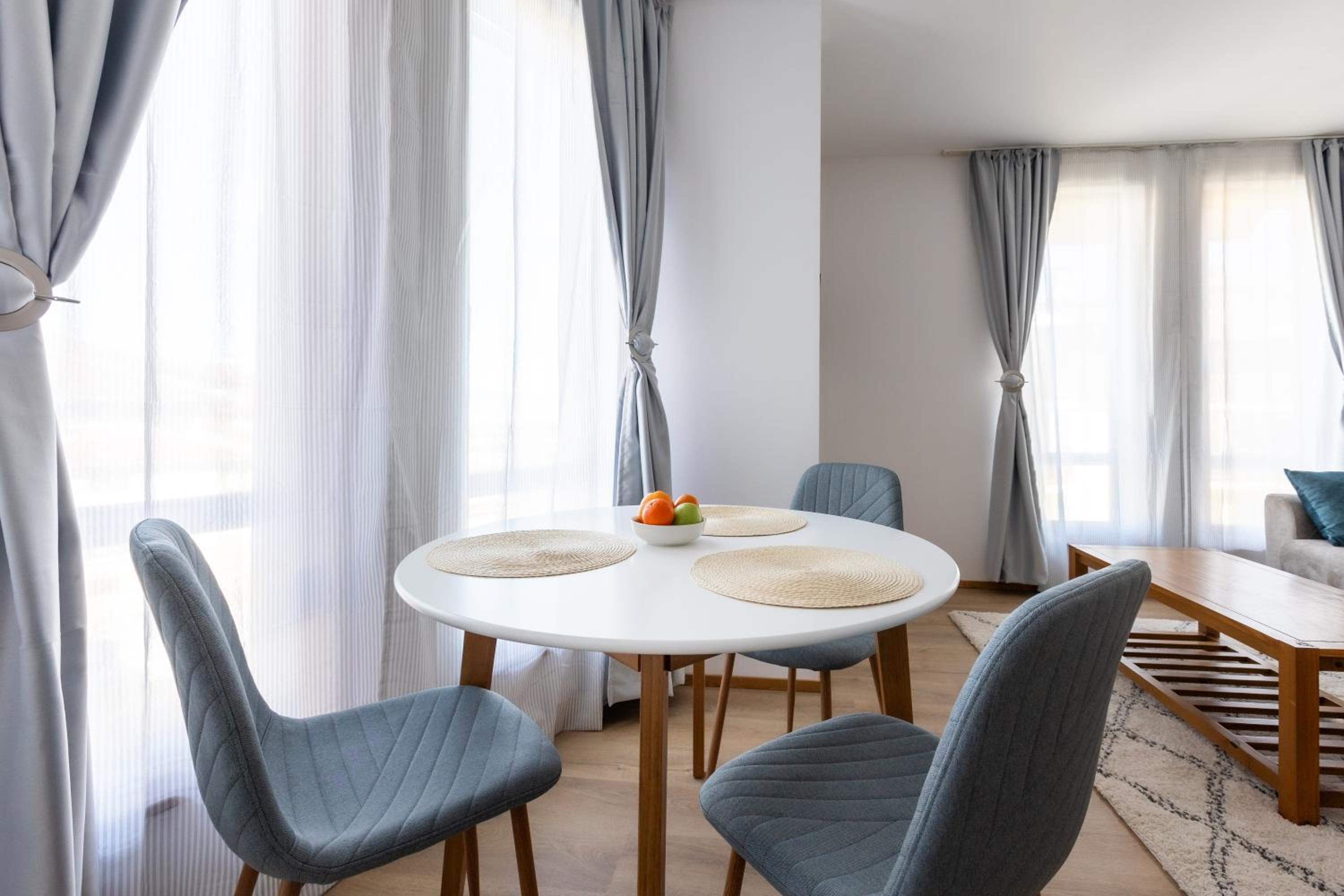 Light One Bed Flat next to the Ski Lift