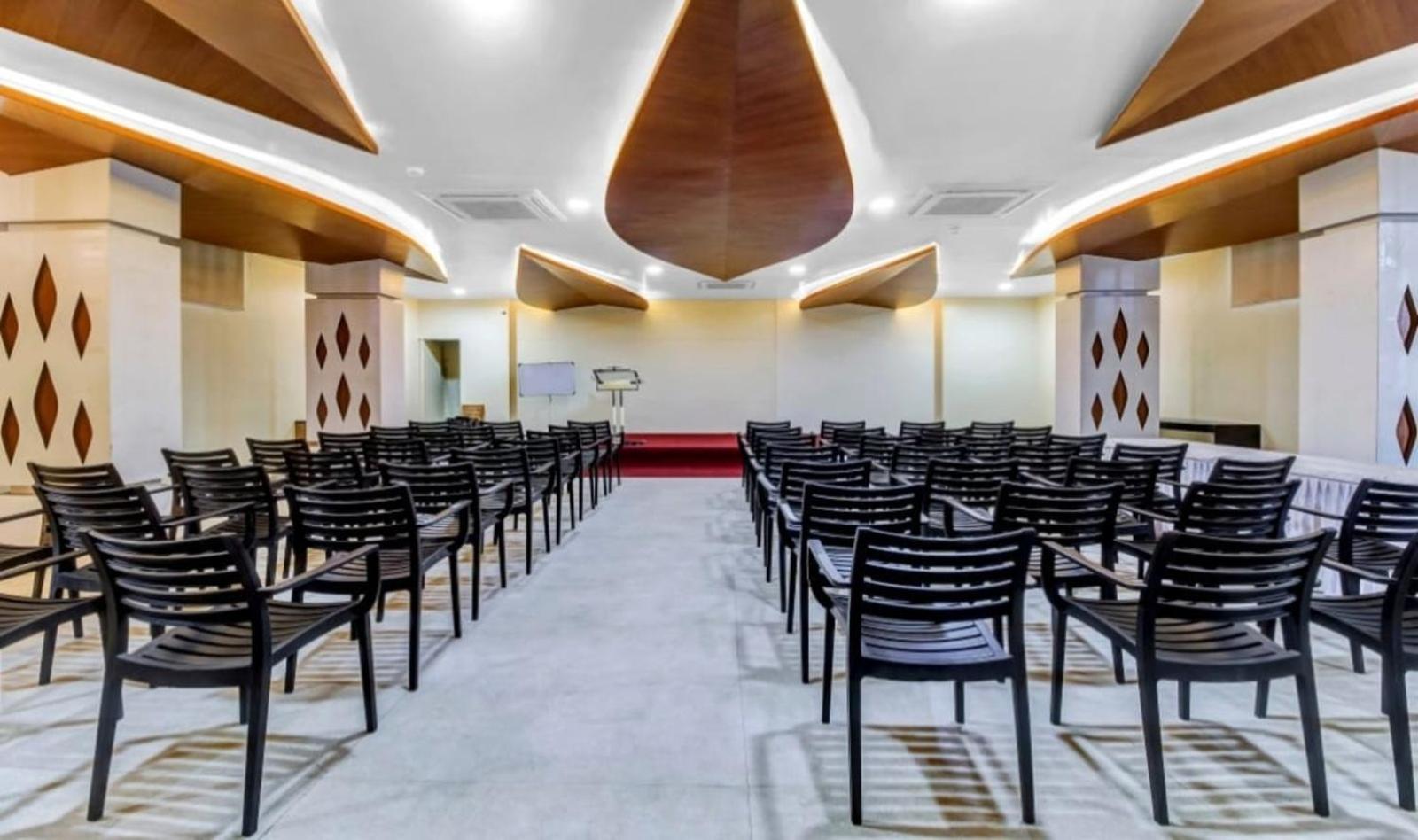 meeting & event spaces