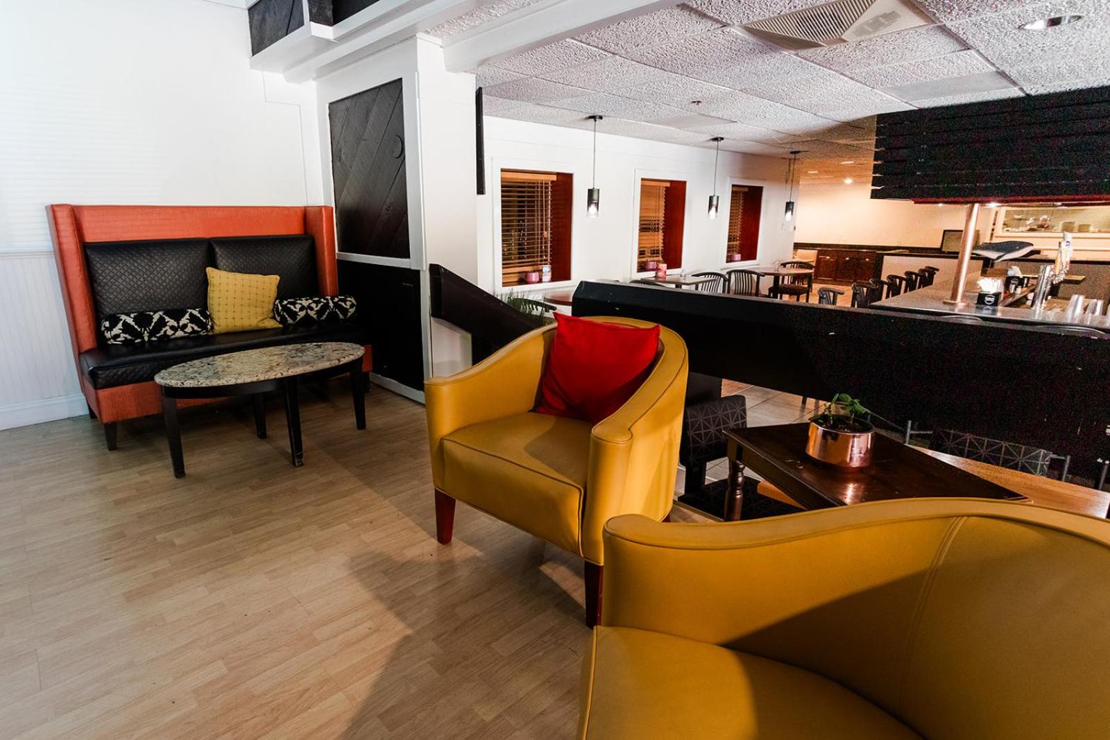 Hanover Vacations - Clarion Hotel BWI Airport Arundel Mills - Property Image 9