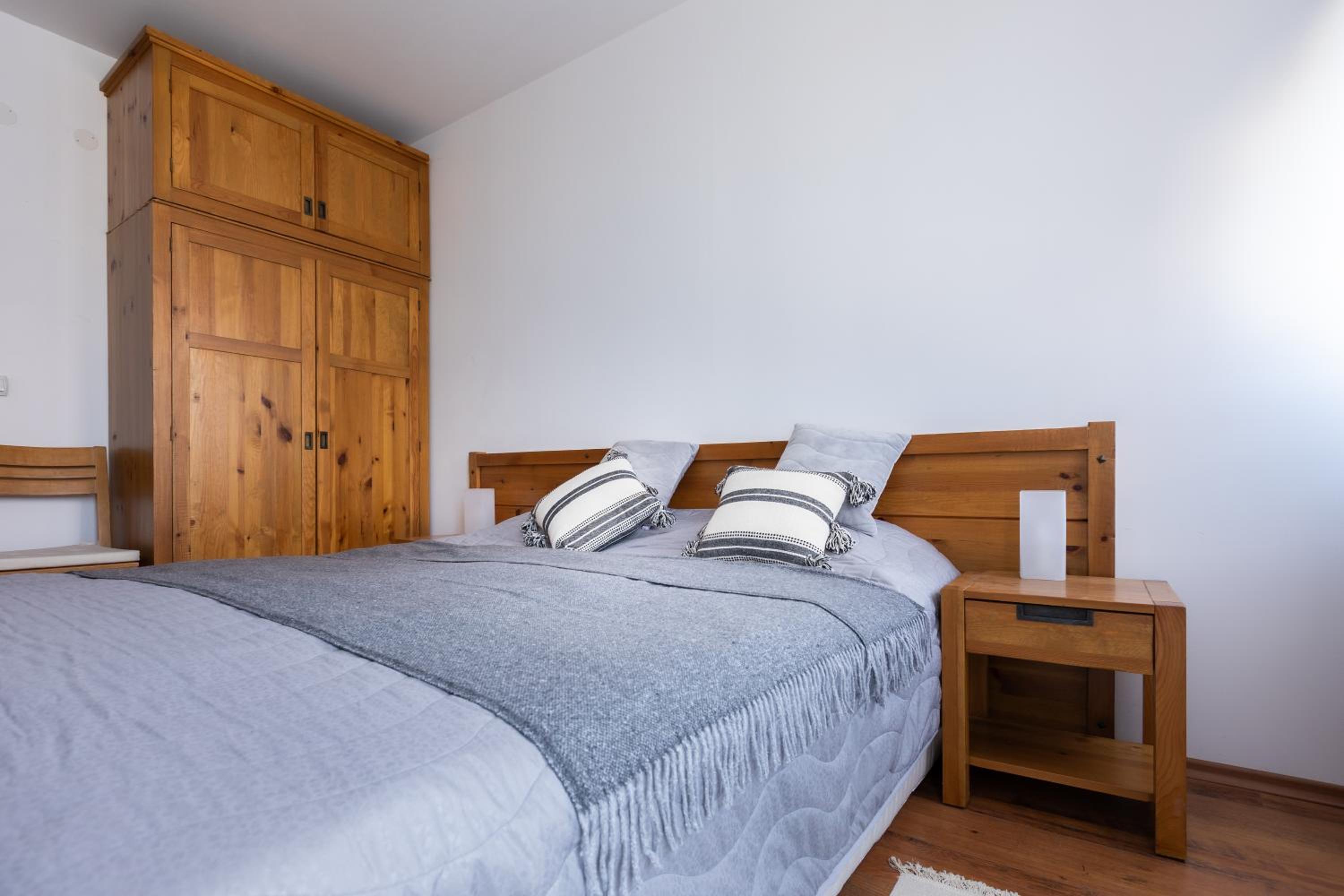 Light One Bed Flat next to the Ski Lift