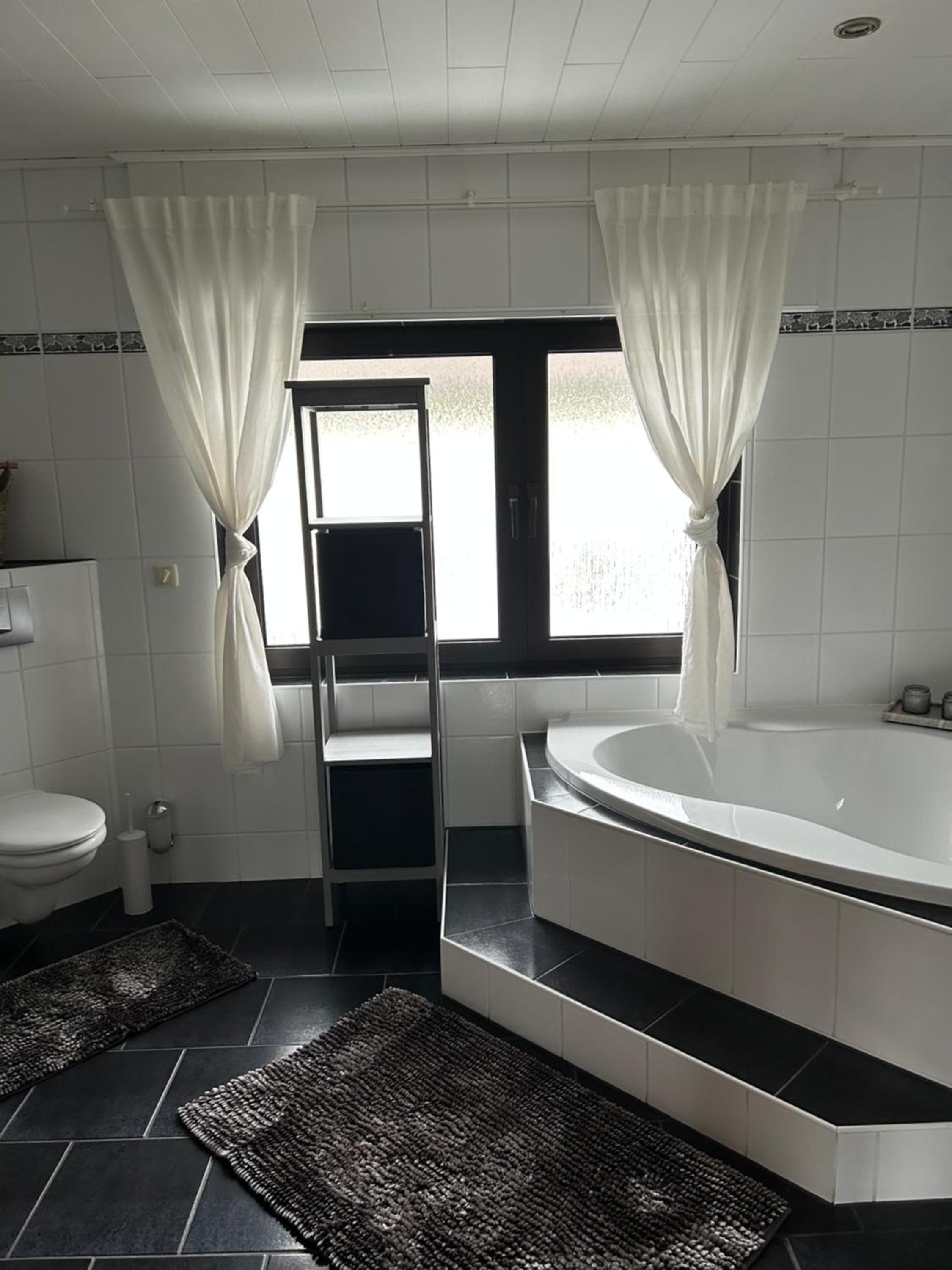 Westerwaldhaus en Gieleroth — bathroom
