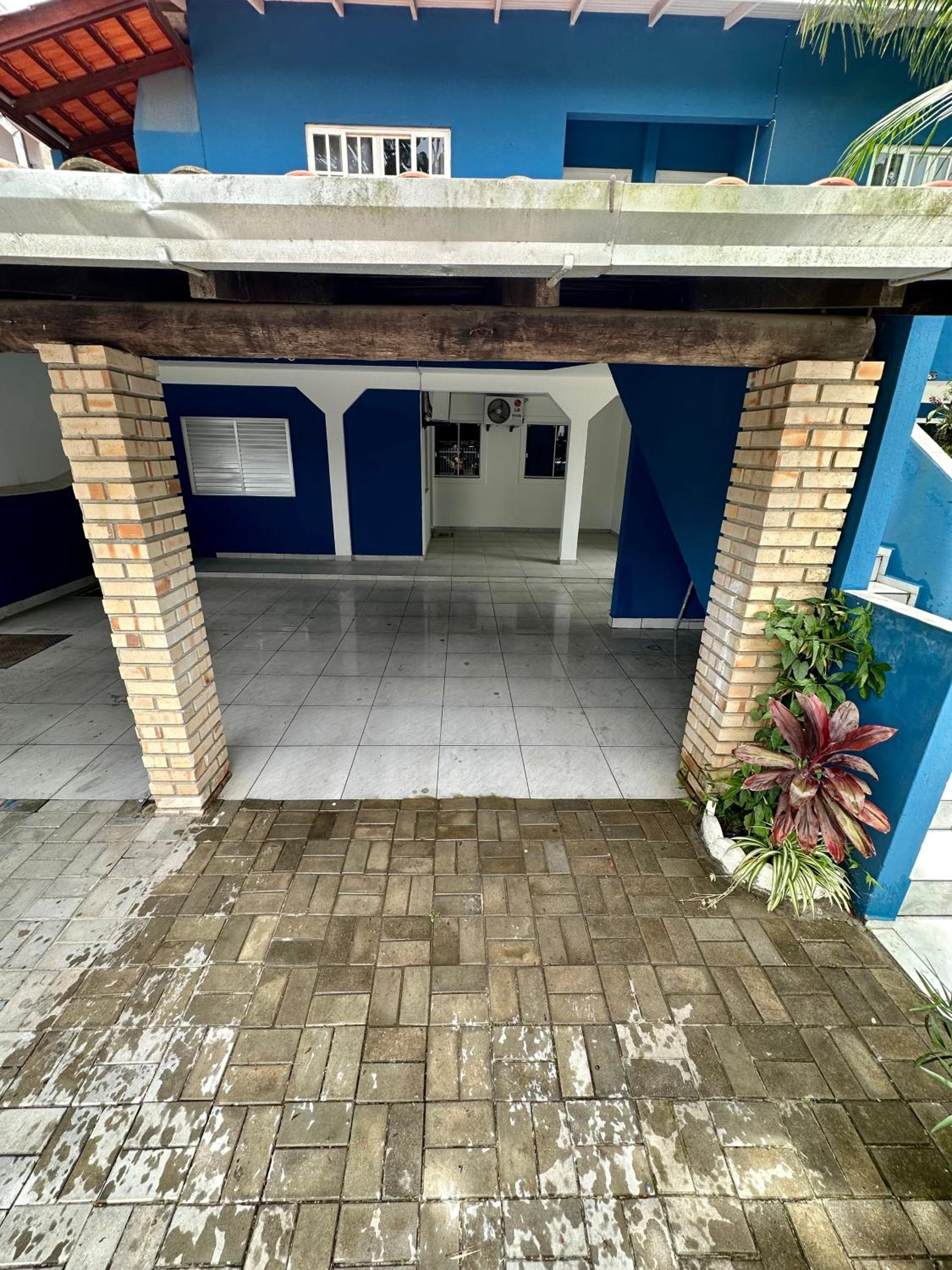 Apartamentos próximo ao Mar
