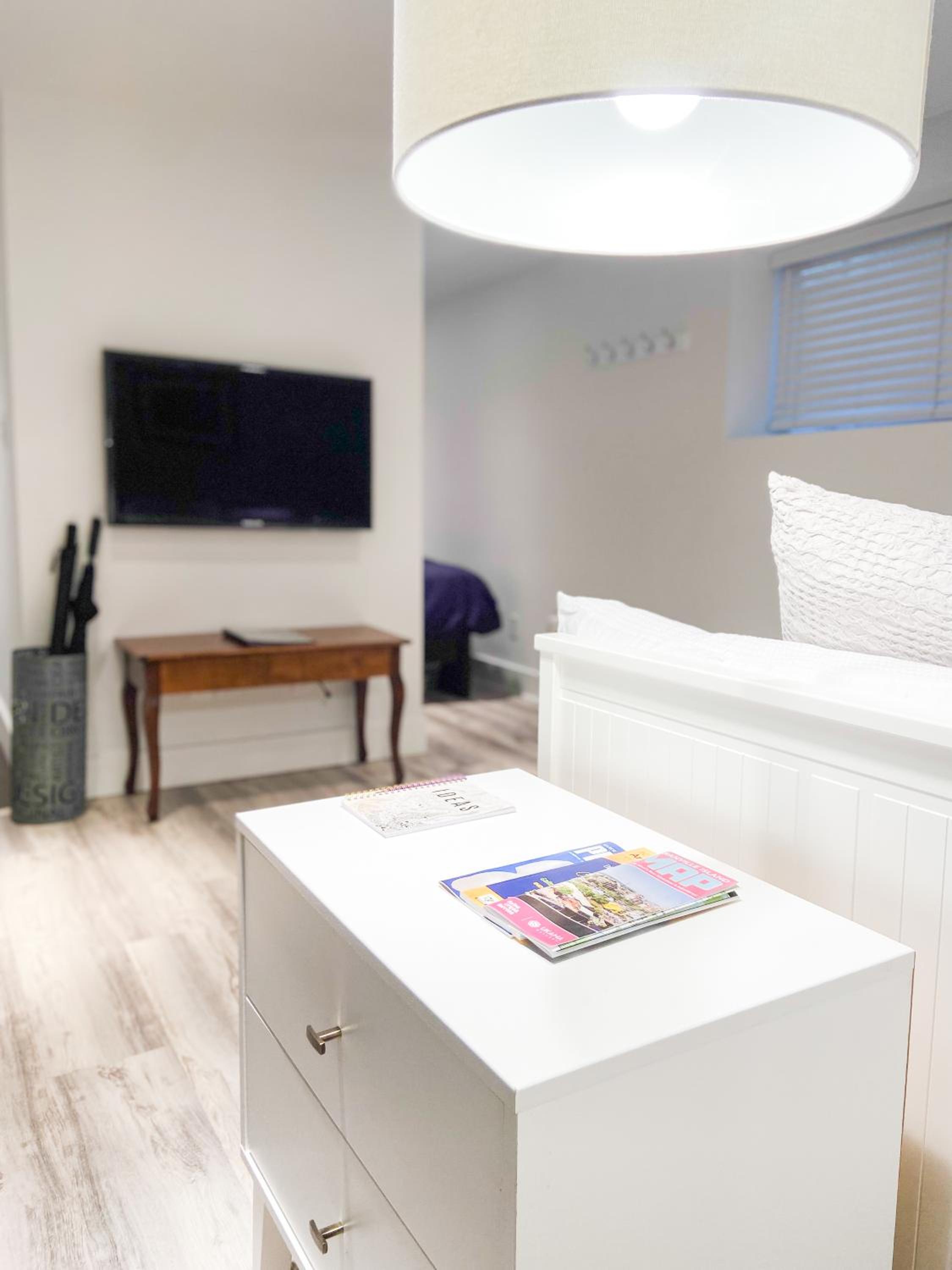 Small Private Studio at Kitsilano Beach