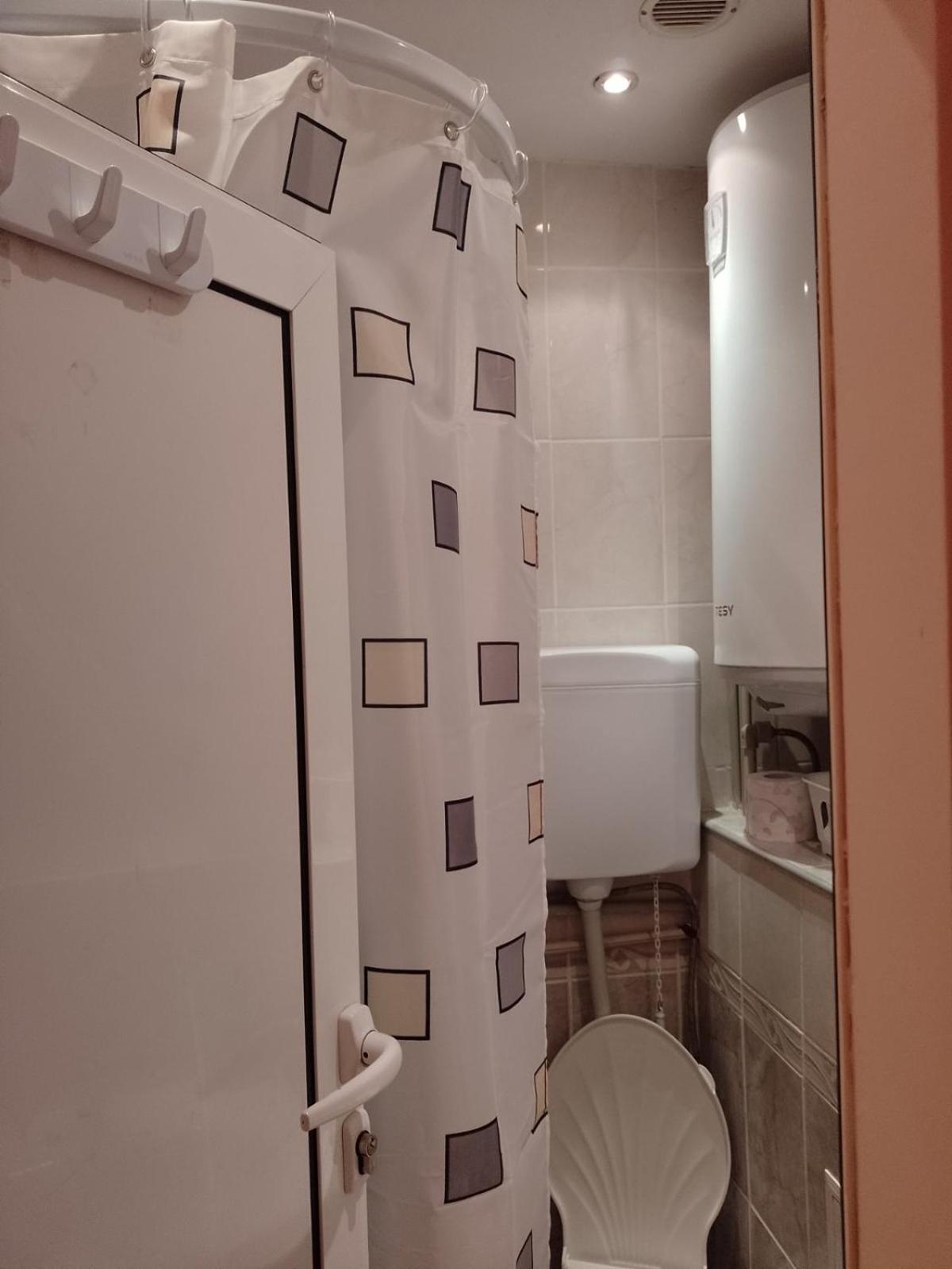 Photo 38