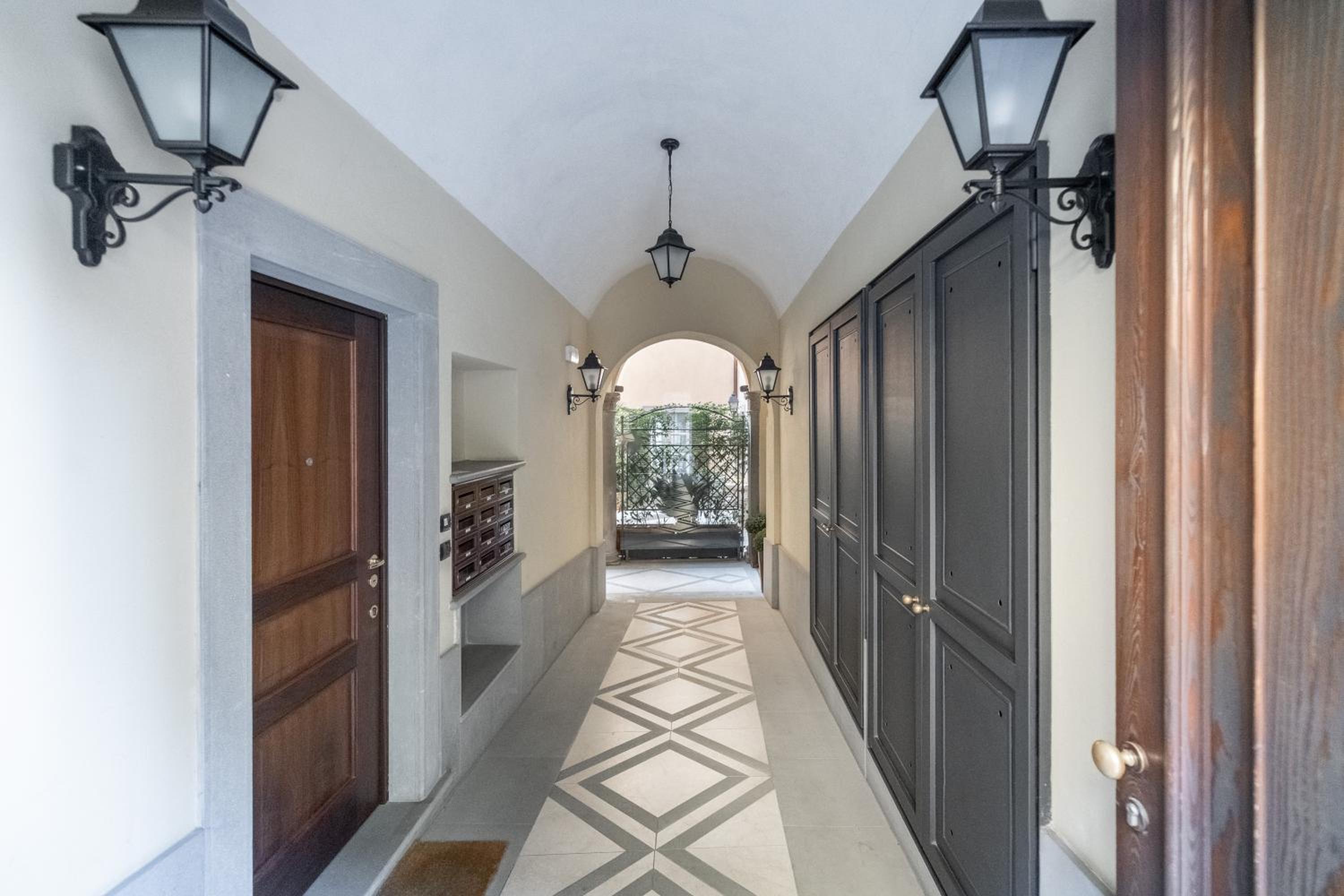 Casa Bea - Art and Prestige view 2