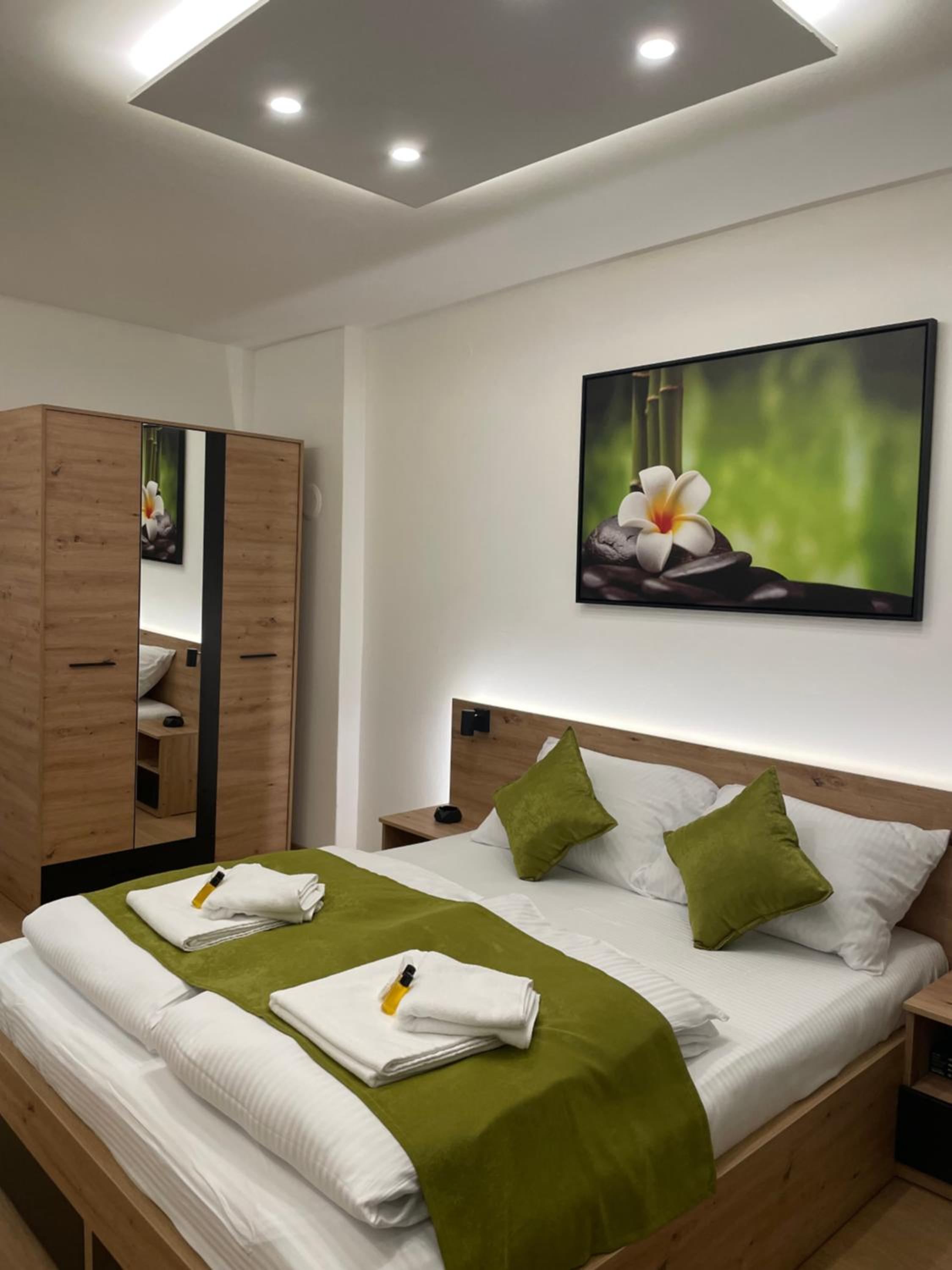Inaya Apartman Free Parking