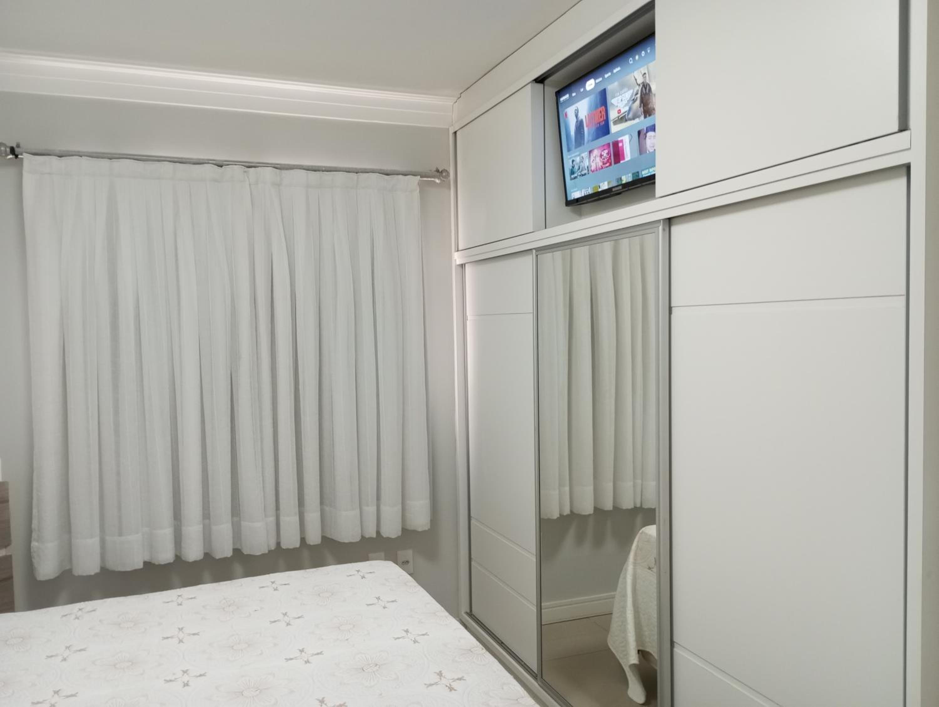 Ótimo Apartamento vista mar a 70 metros
