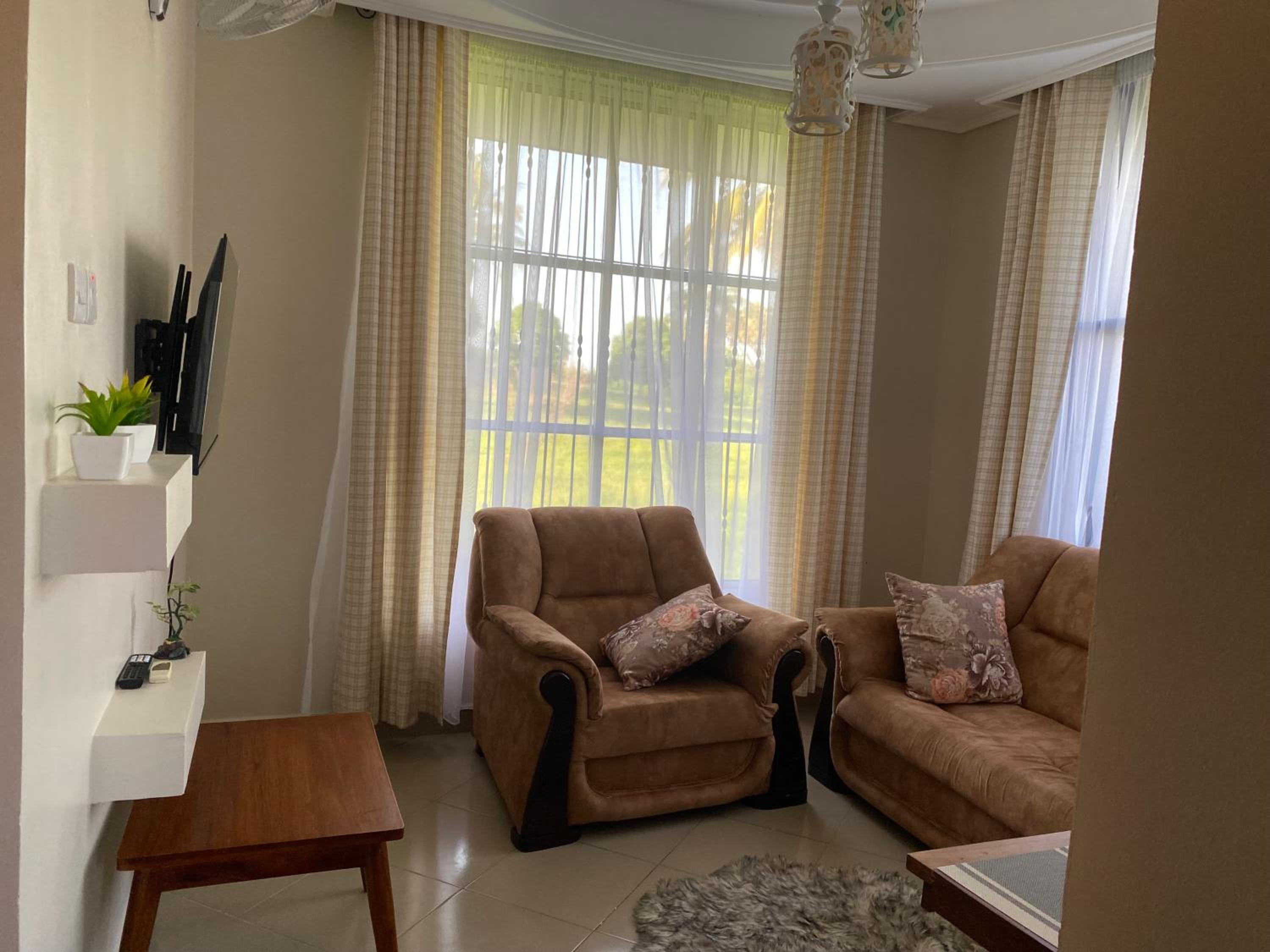 One bedroom serviced apartment in Dar essalaam view 2