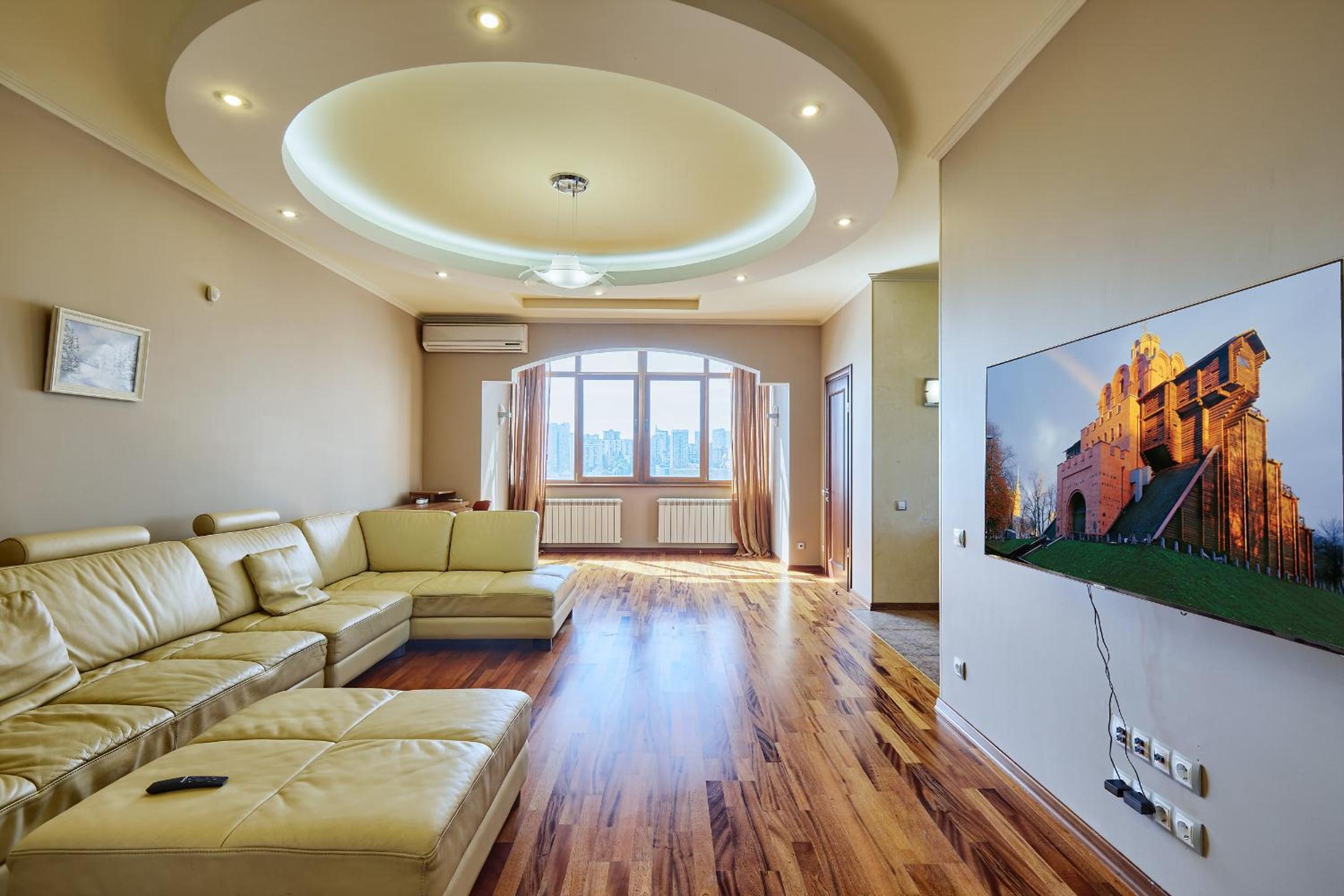 Botanic Towers опалення та світло цілодобово