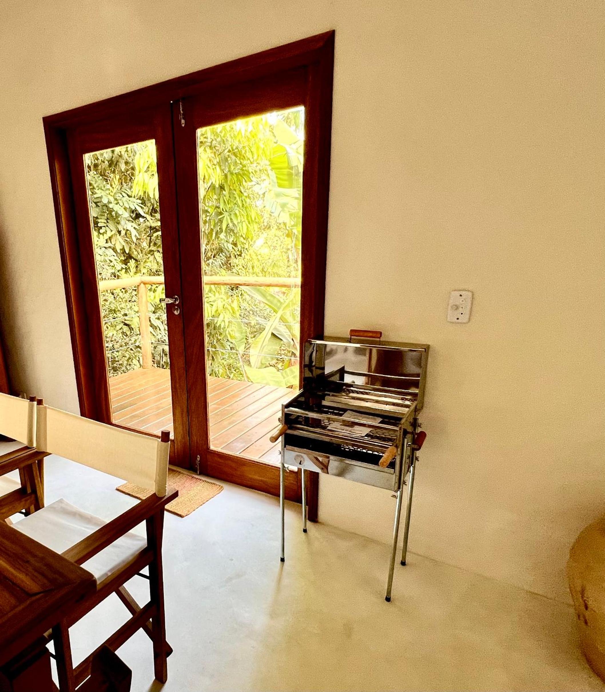 Linda casa em Condomínio de Costeira na Ilhabela