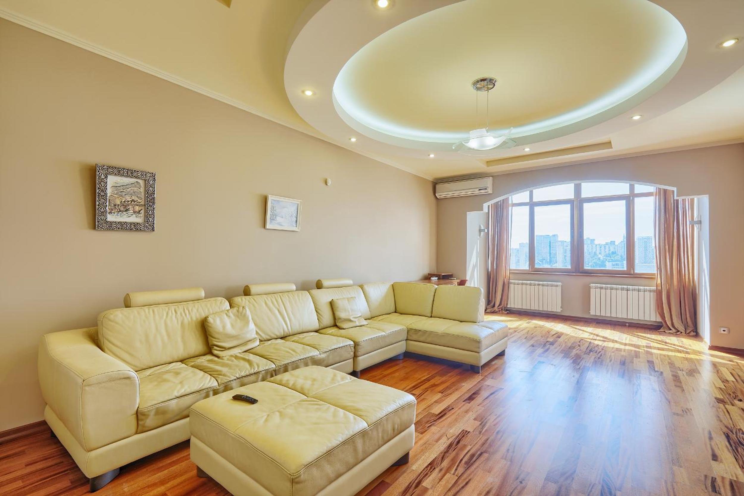 Botanic Towers опалення та світло цілодобово