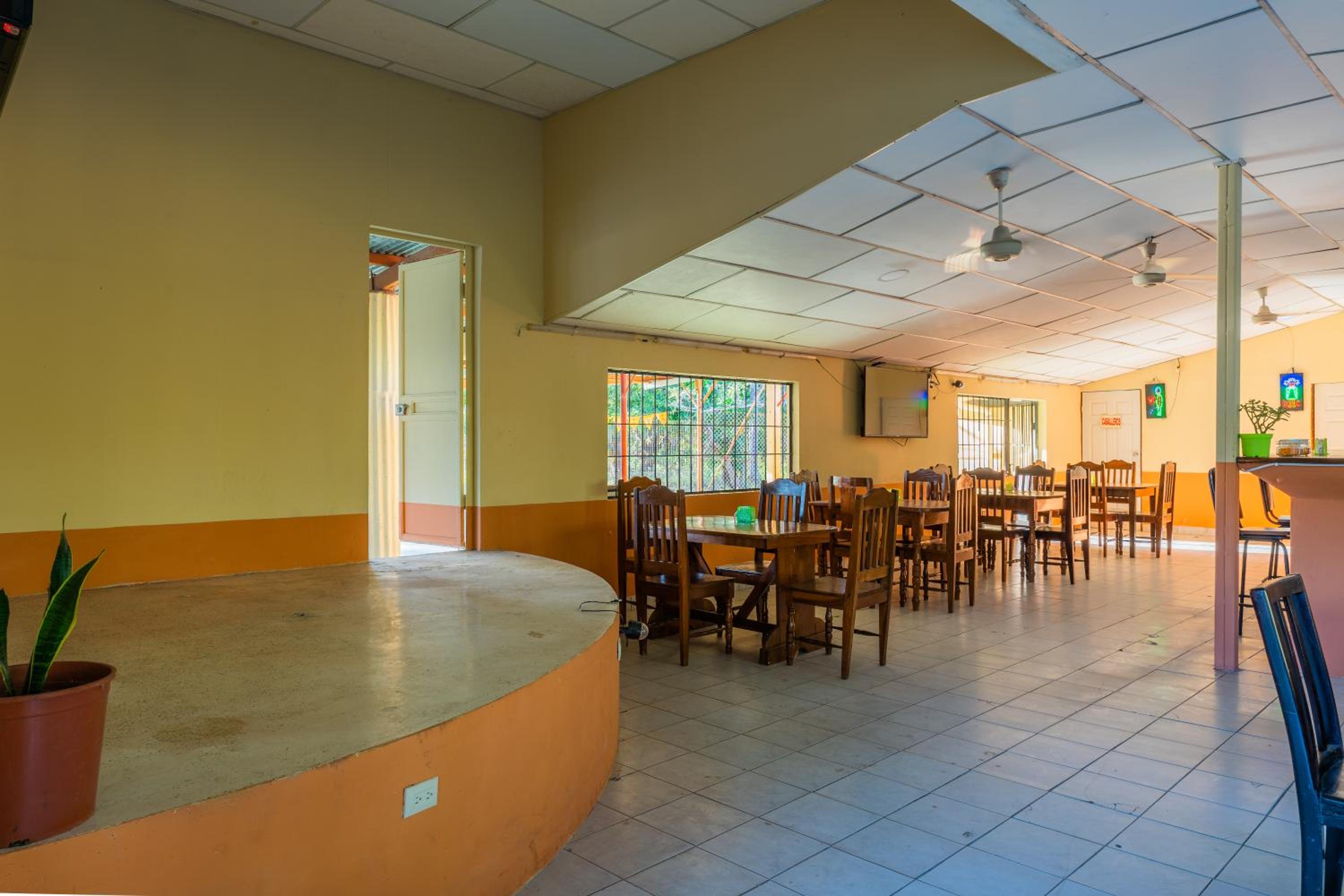 Hotel El Cocobolo Food&Rest Room 5 B&B WiFi AC Pkg Free Swimmingpool