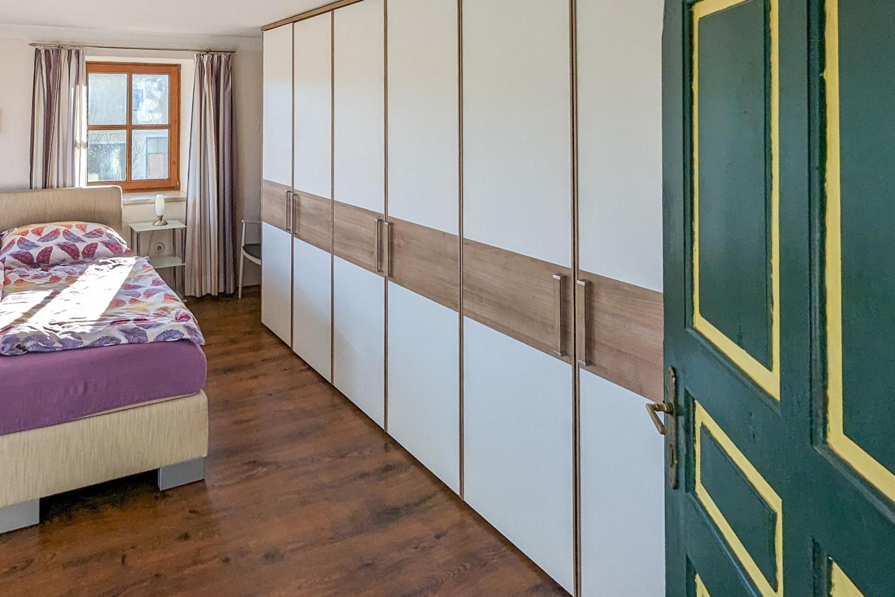 Private Farmhouse Escape - Ideal for up to 8 Guests