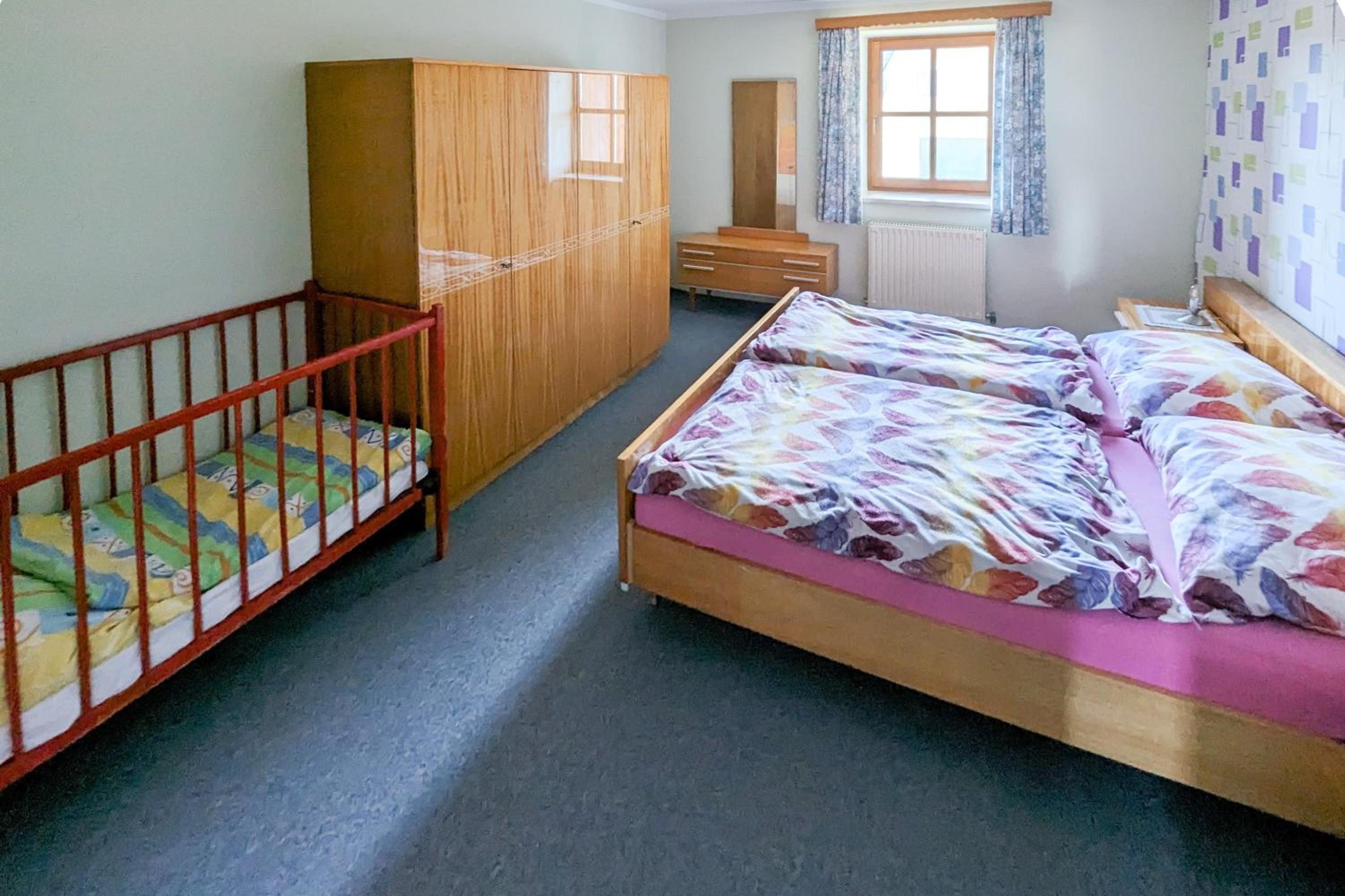 Private Farmhouse Escape - Ideal for up to 8 Guests